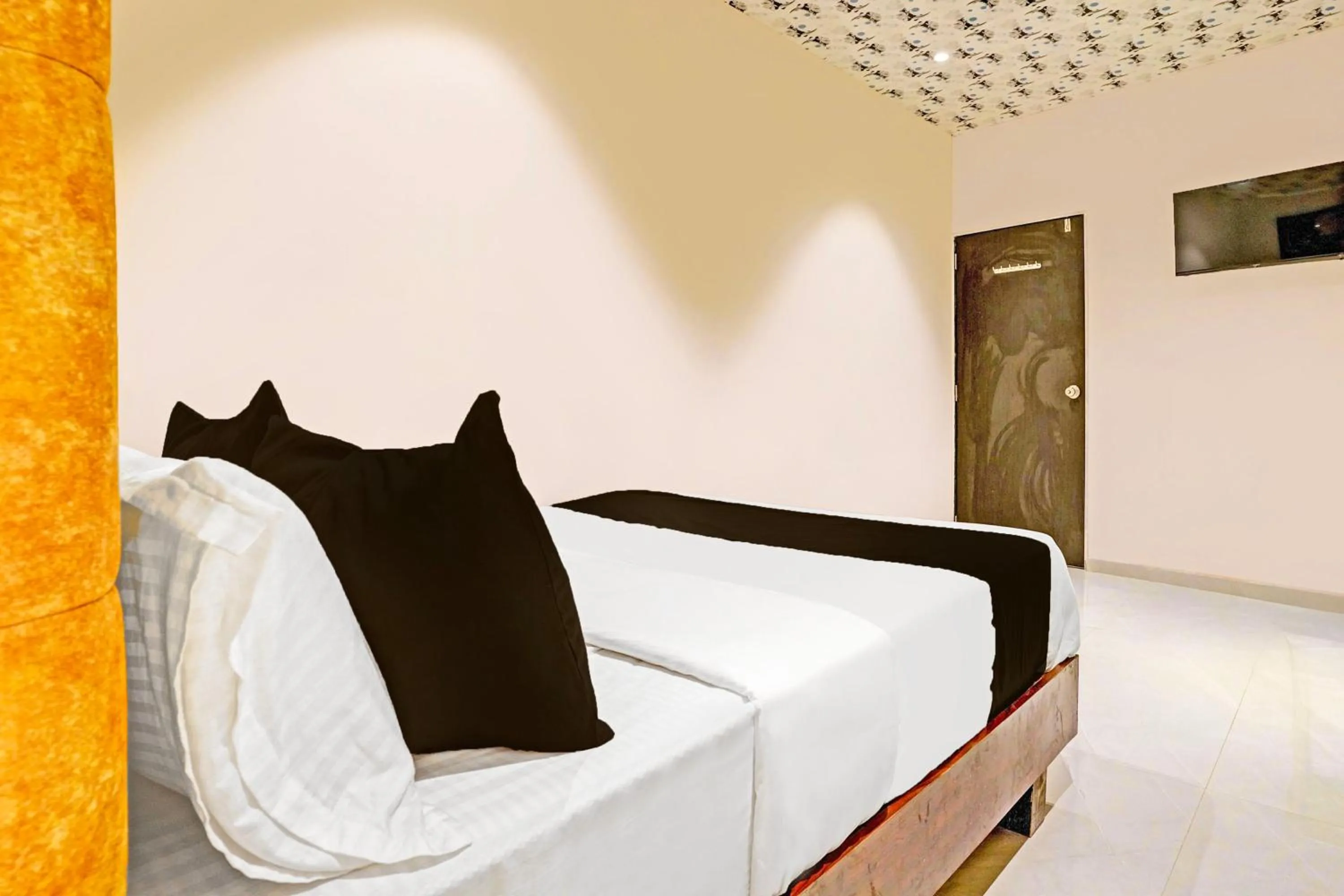 Facade/entrance in HOTEL O NK RESIDENCY