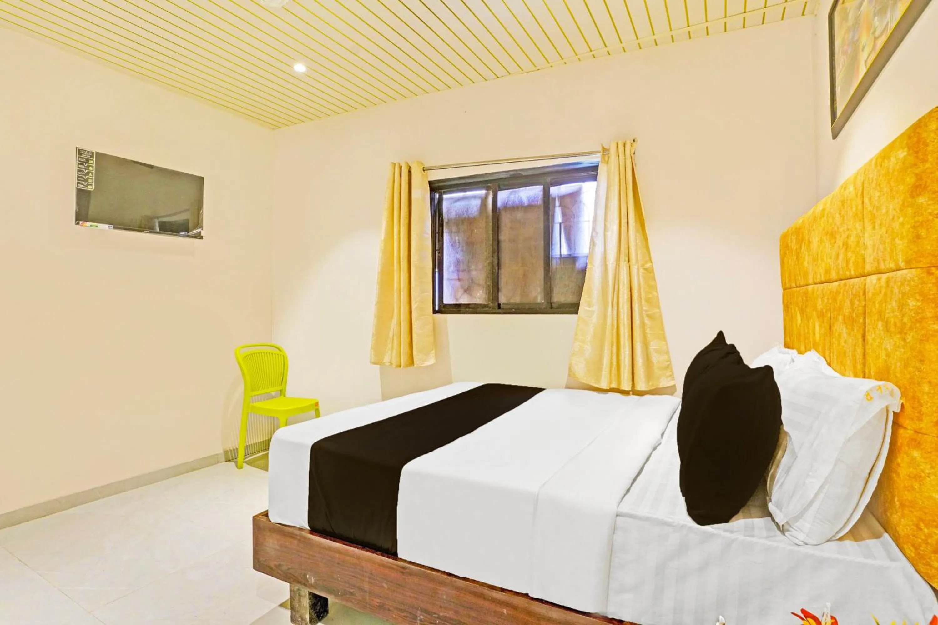 Bedroom in HOTEL O NK RESIDENCY