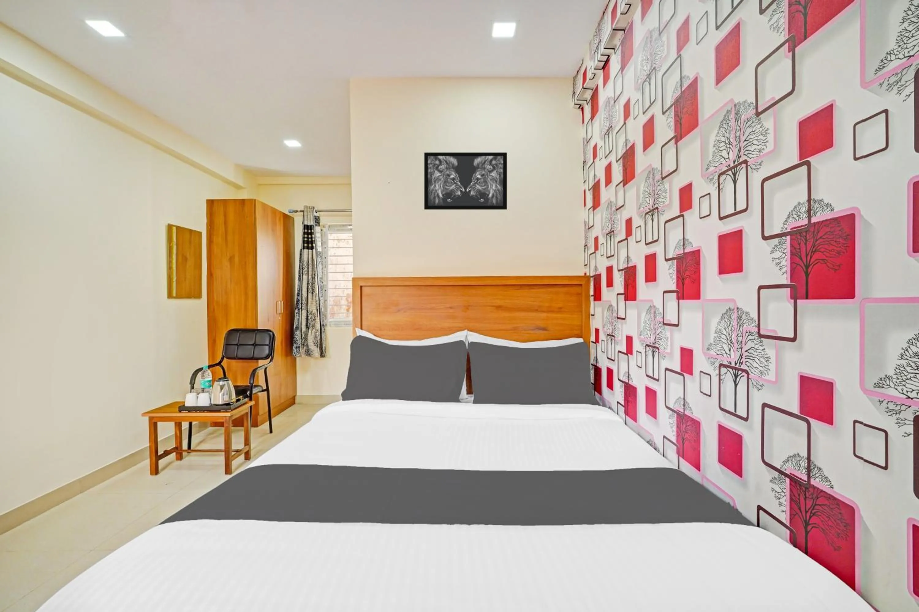 Bedroom in Hotel O Chalukya Comfort