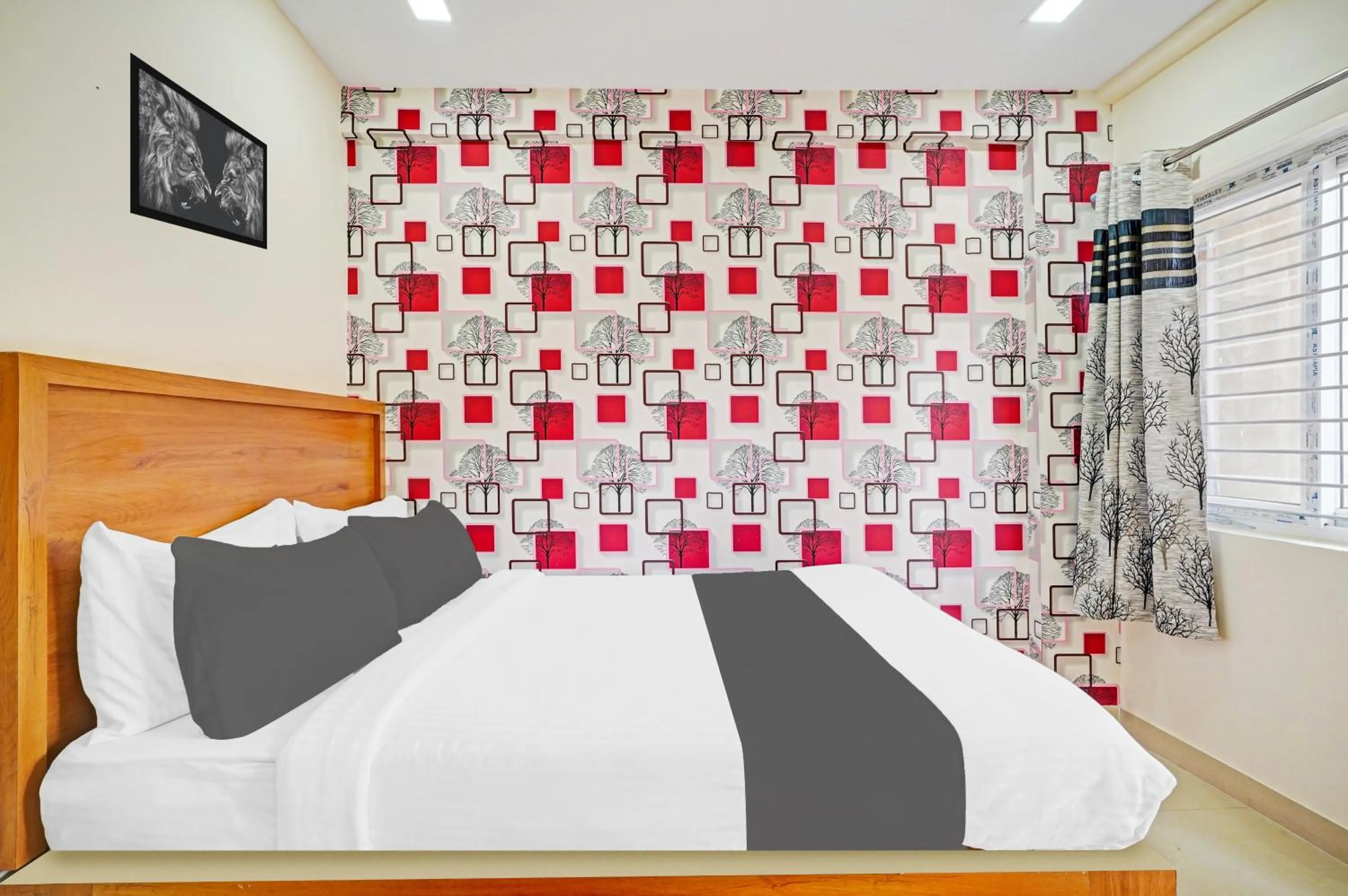 Bedroom, Bed in Hotel O Chalukya Comfort