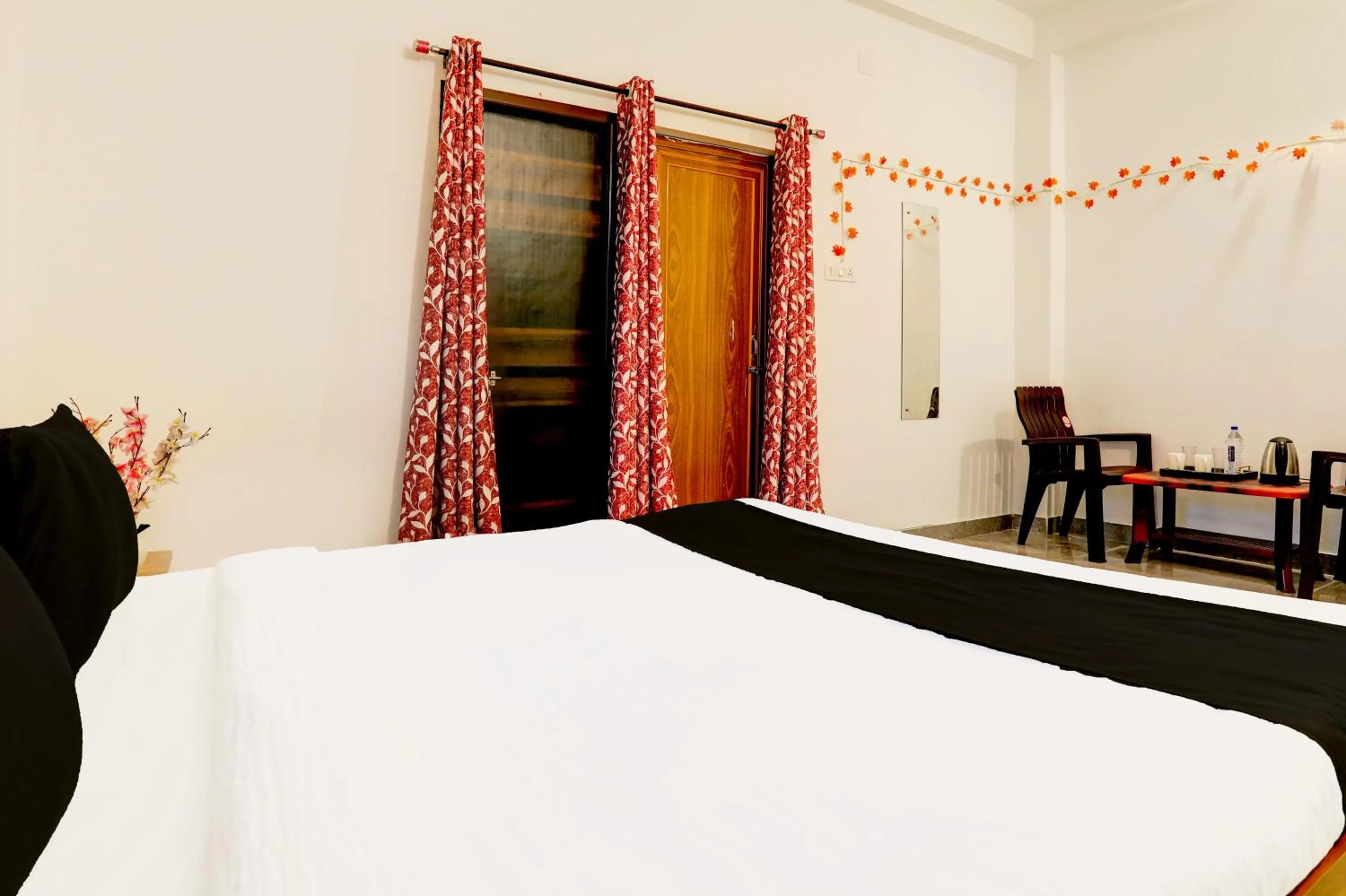 Bedroom in Hotel O Ayendri Premium Guest House