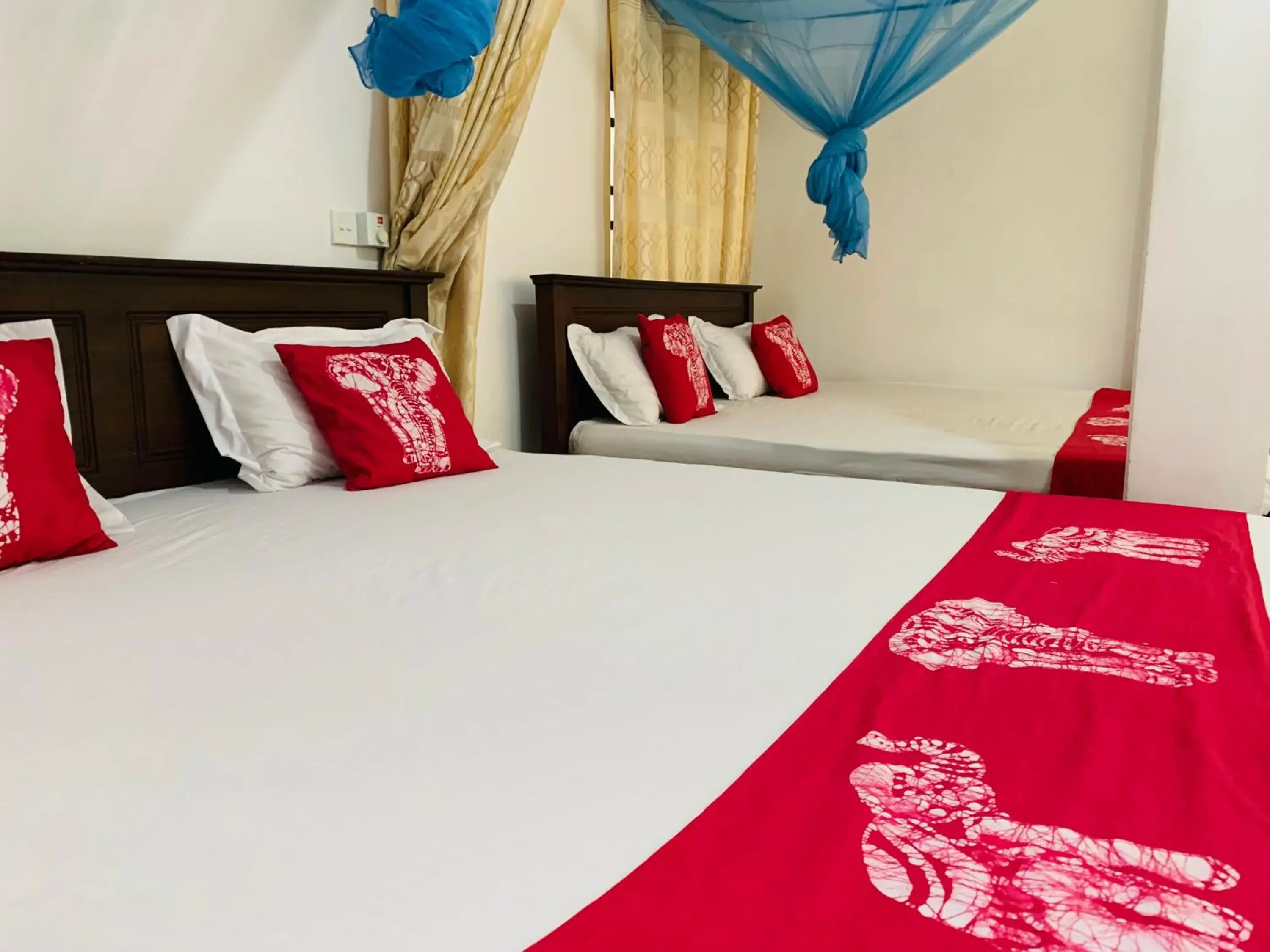 Quadruple Room with Balcony in Calidan Quadruple Room with Balcony in Calidan