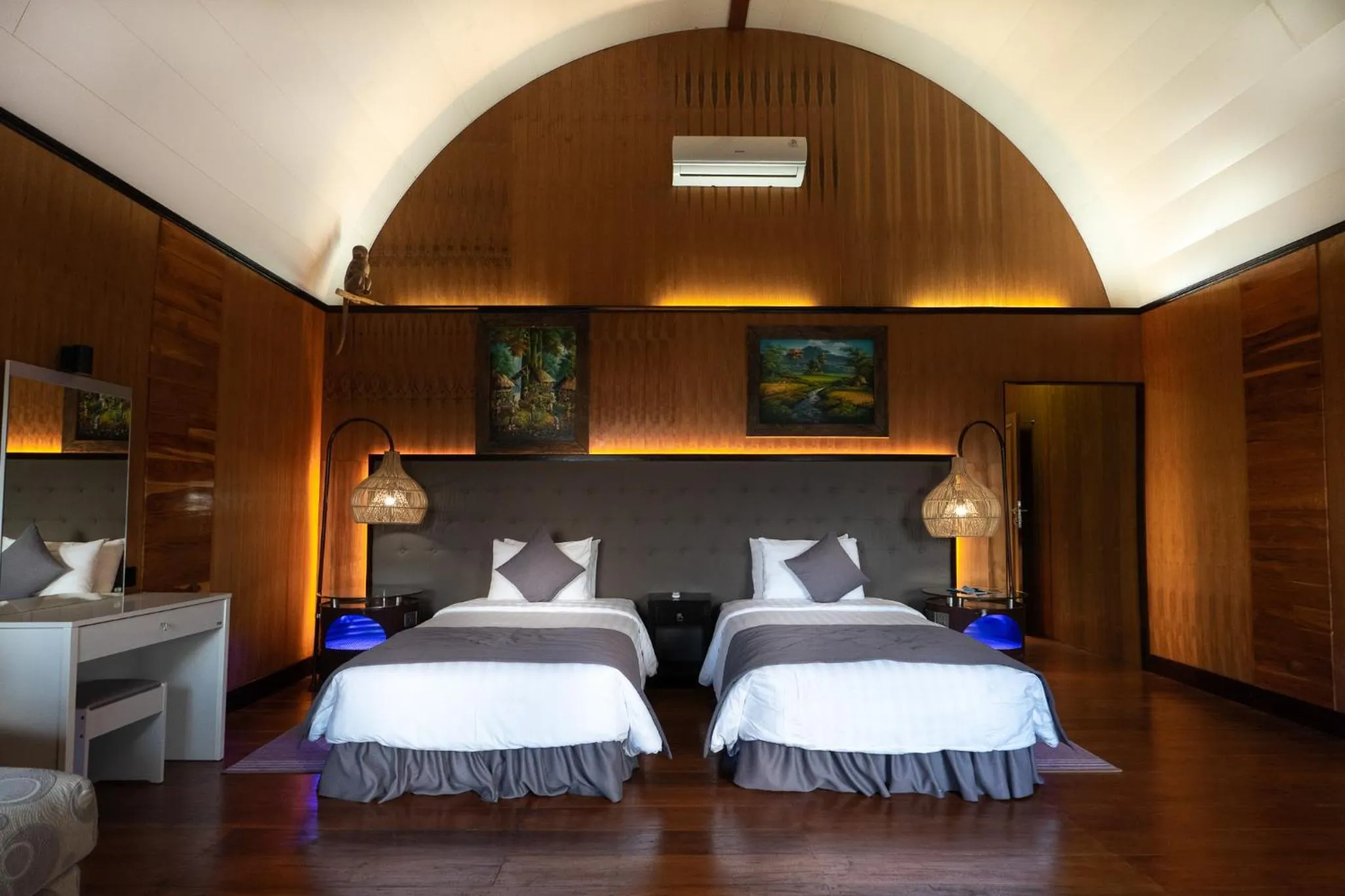 Bed in Pondanu Living