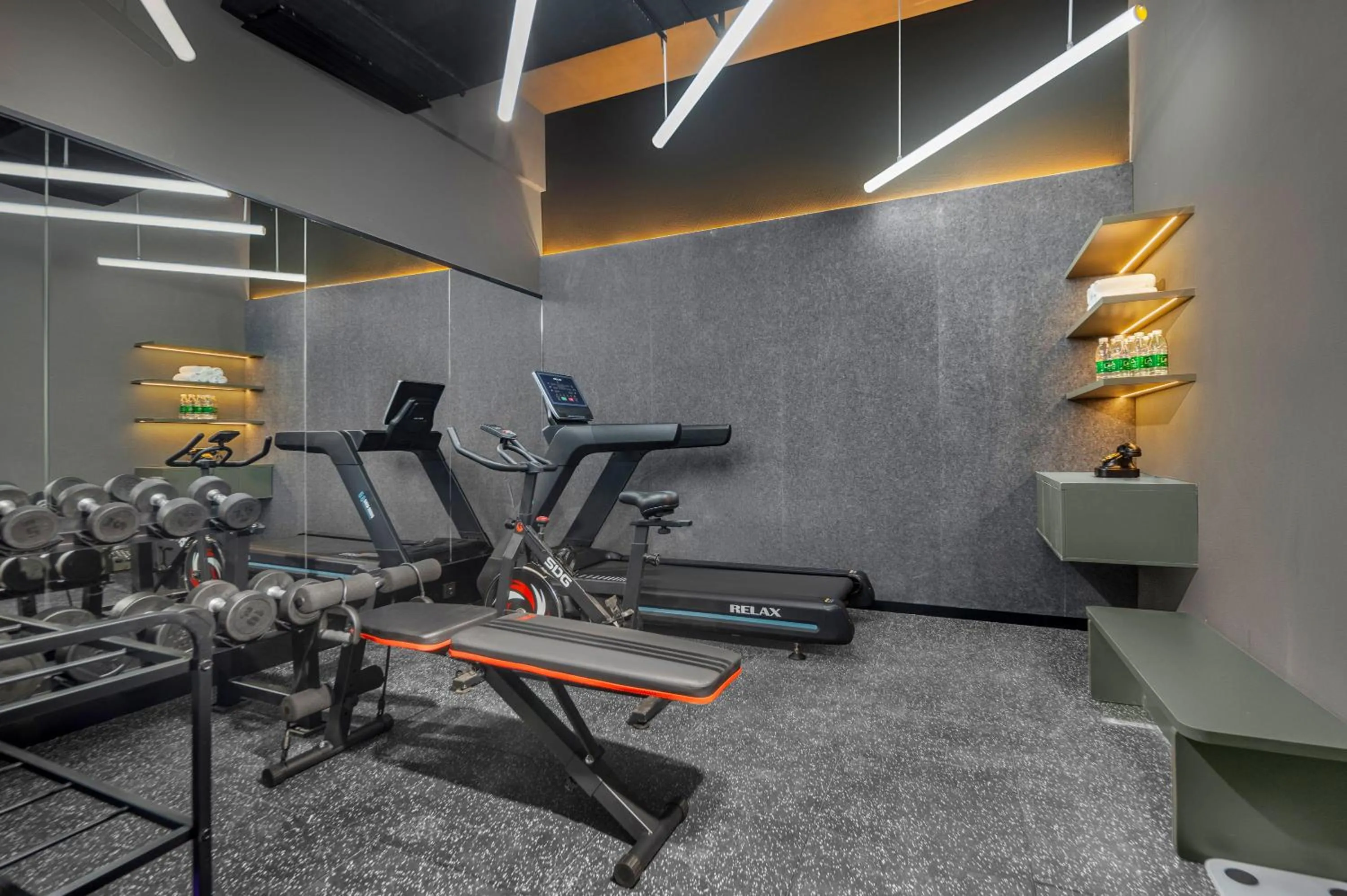 Changsha International Financial Center Furong Square Subway Station Qingju Hotel