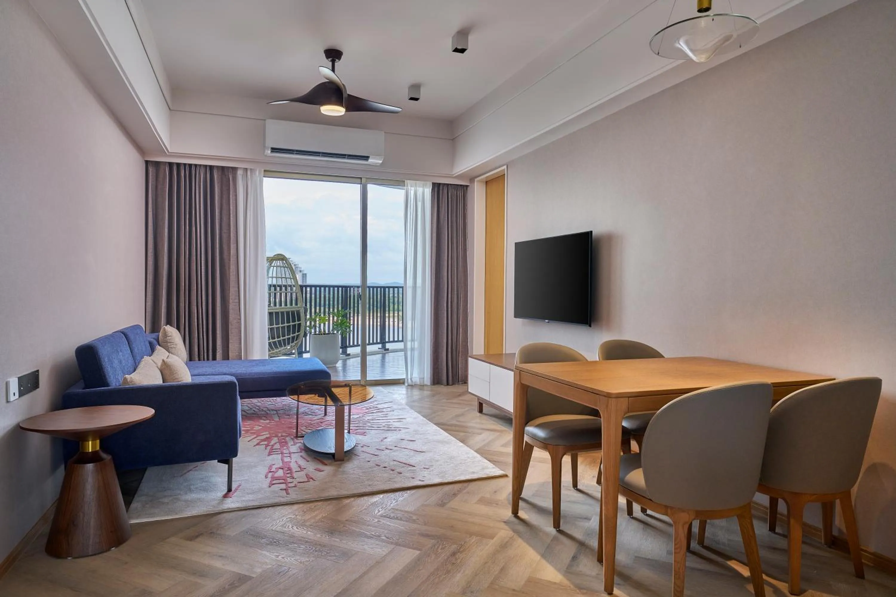 Living room in Birkin International Hotel