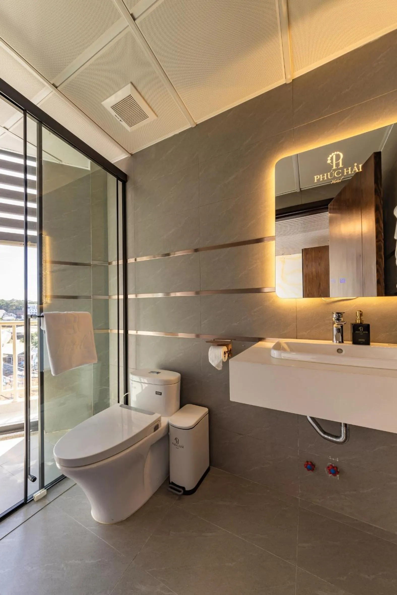 Bathroom in Phuc Hai Hotel Da Lat