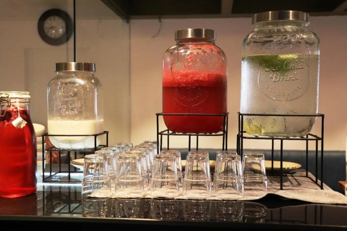 Breakfast in La Papillon Maison