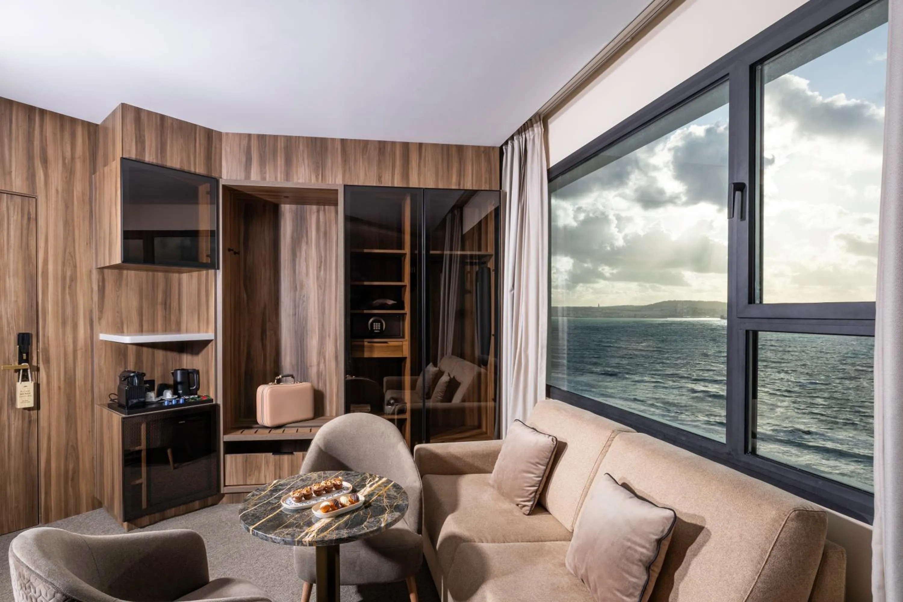 Idou Malabata Beach and SPA