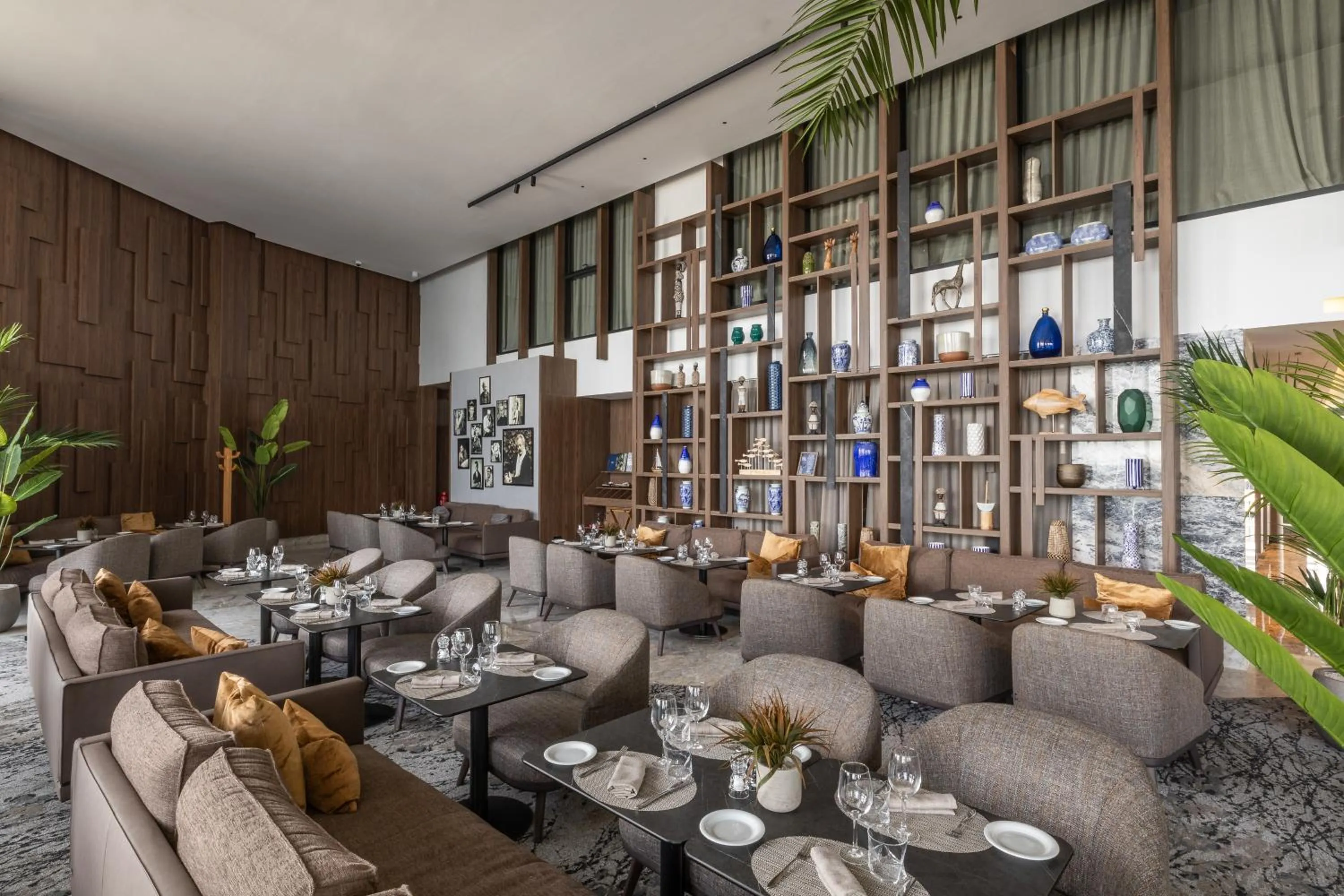 Restaurant/places to eat in Idou Malabata Beach and SPA