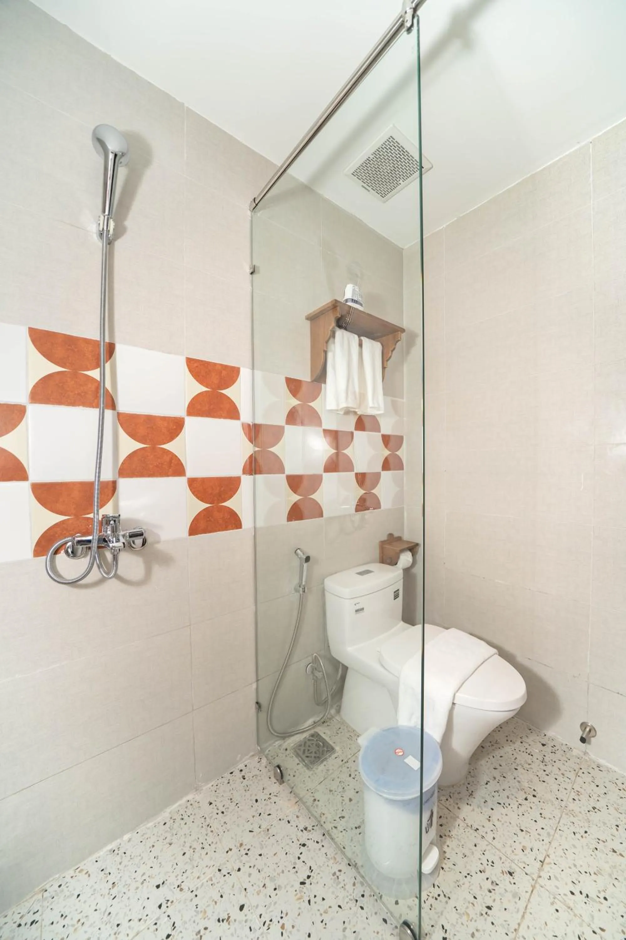 Shower in Sujet Hotel Da Nang