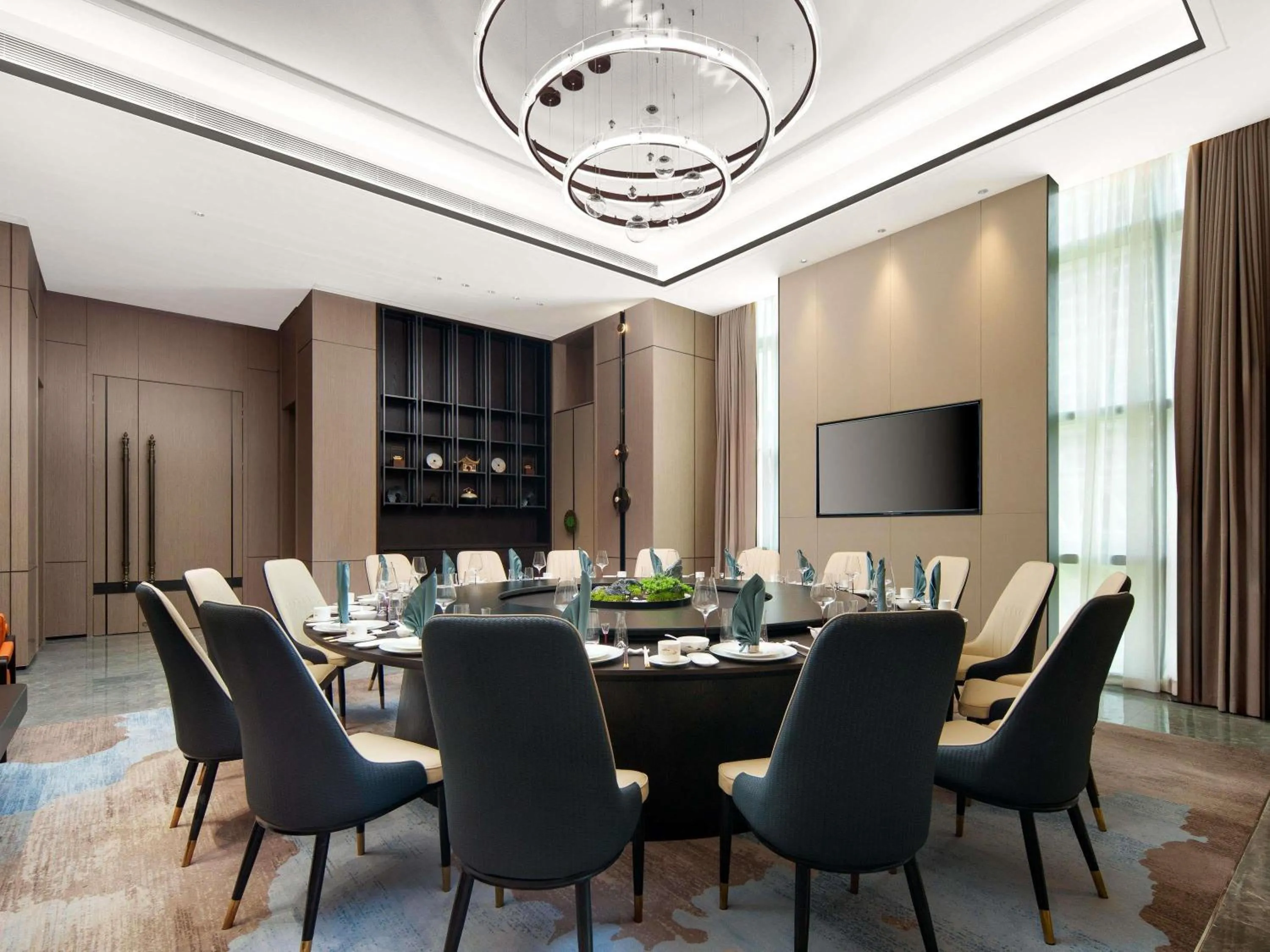 Restaurant/places to eat in Grand Mercure Wuhan Hanyang