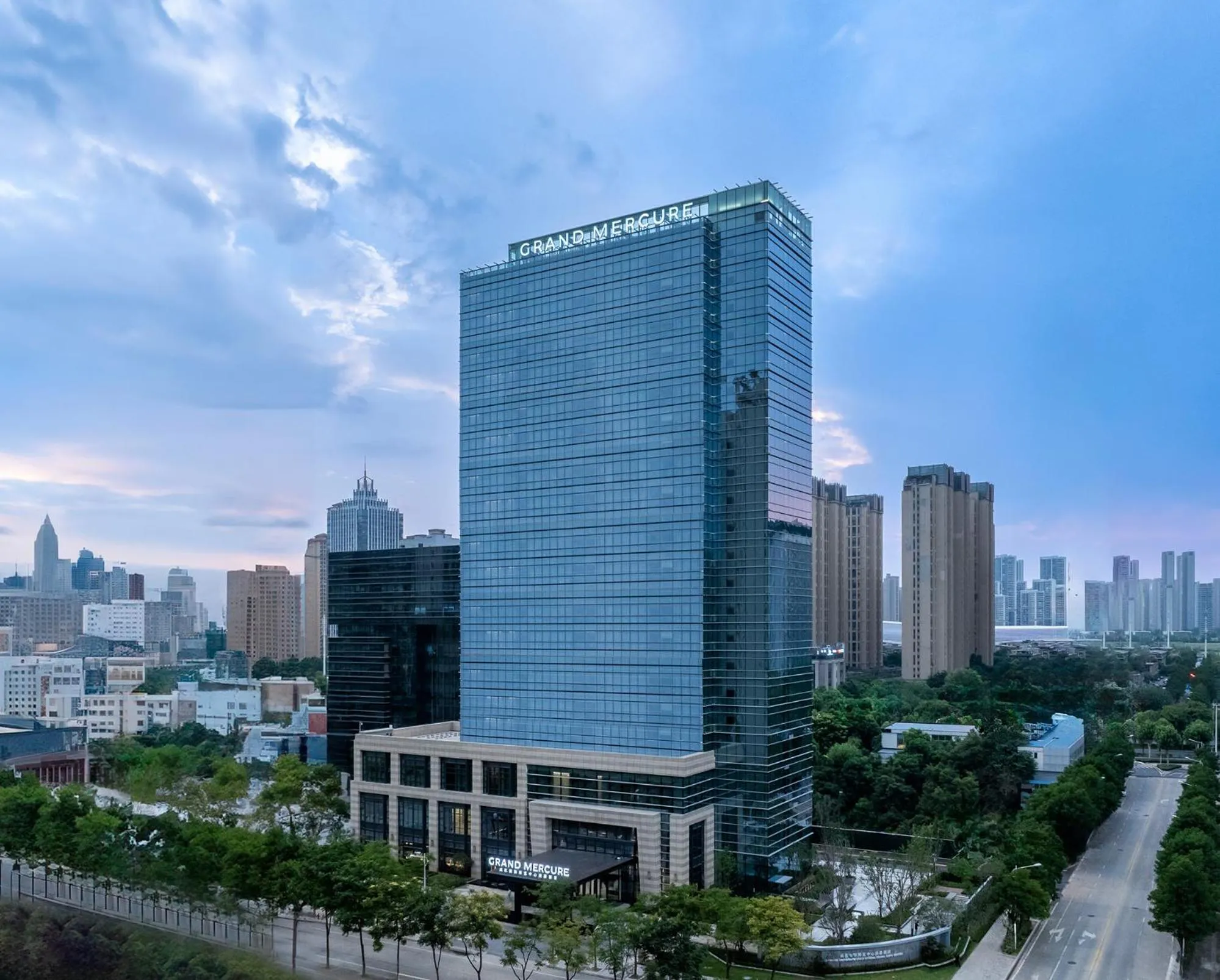 Grand Mercure Wuhan Hanyang