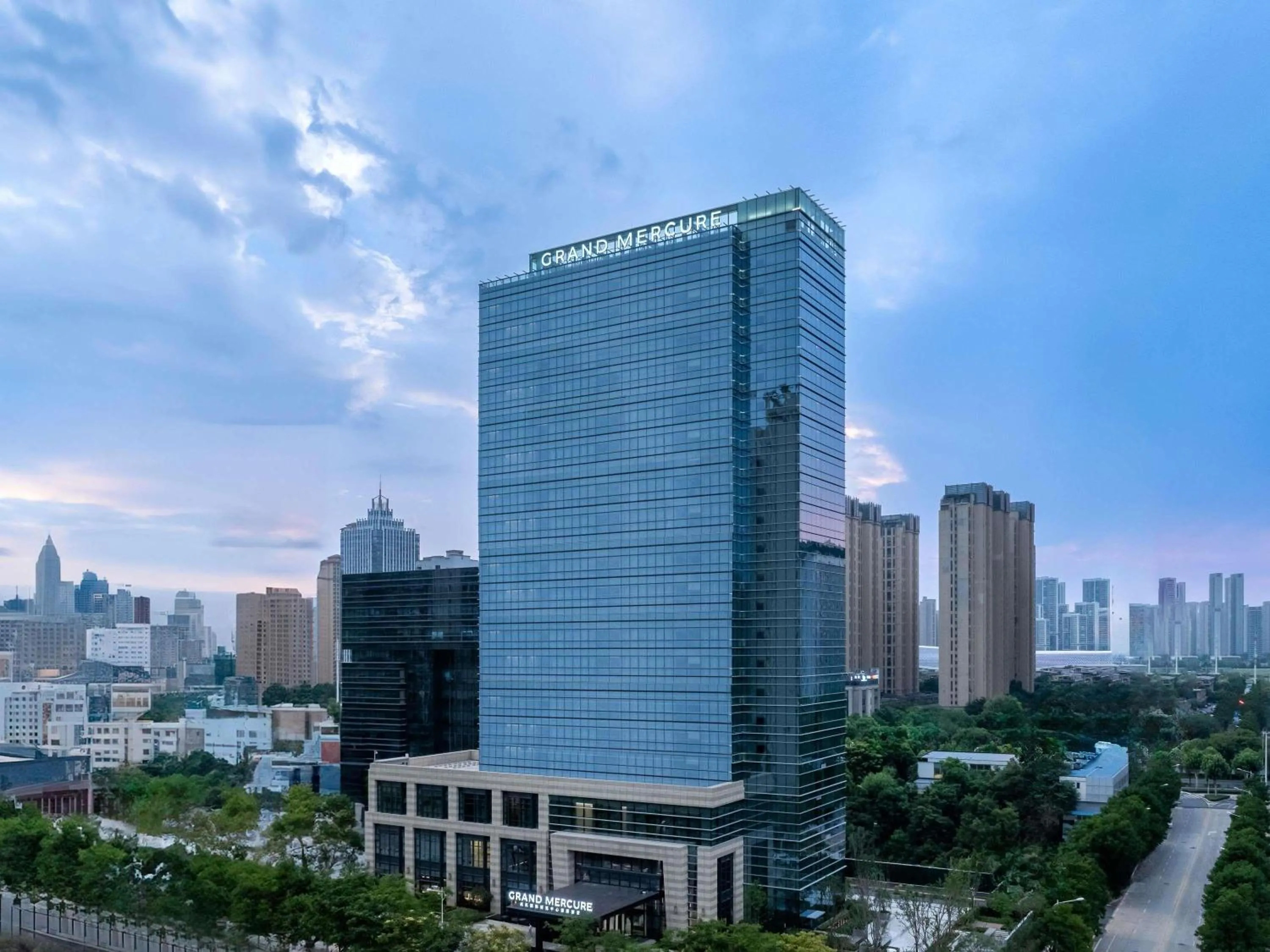 Property building in Grand Mercure Wuhan Hanyang