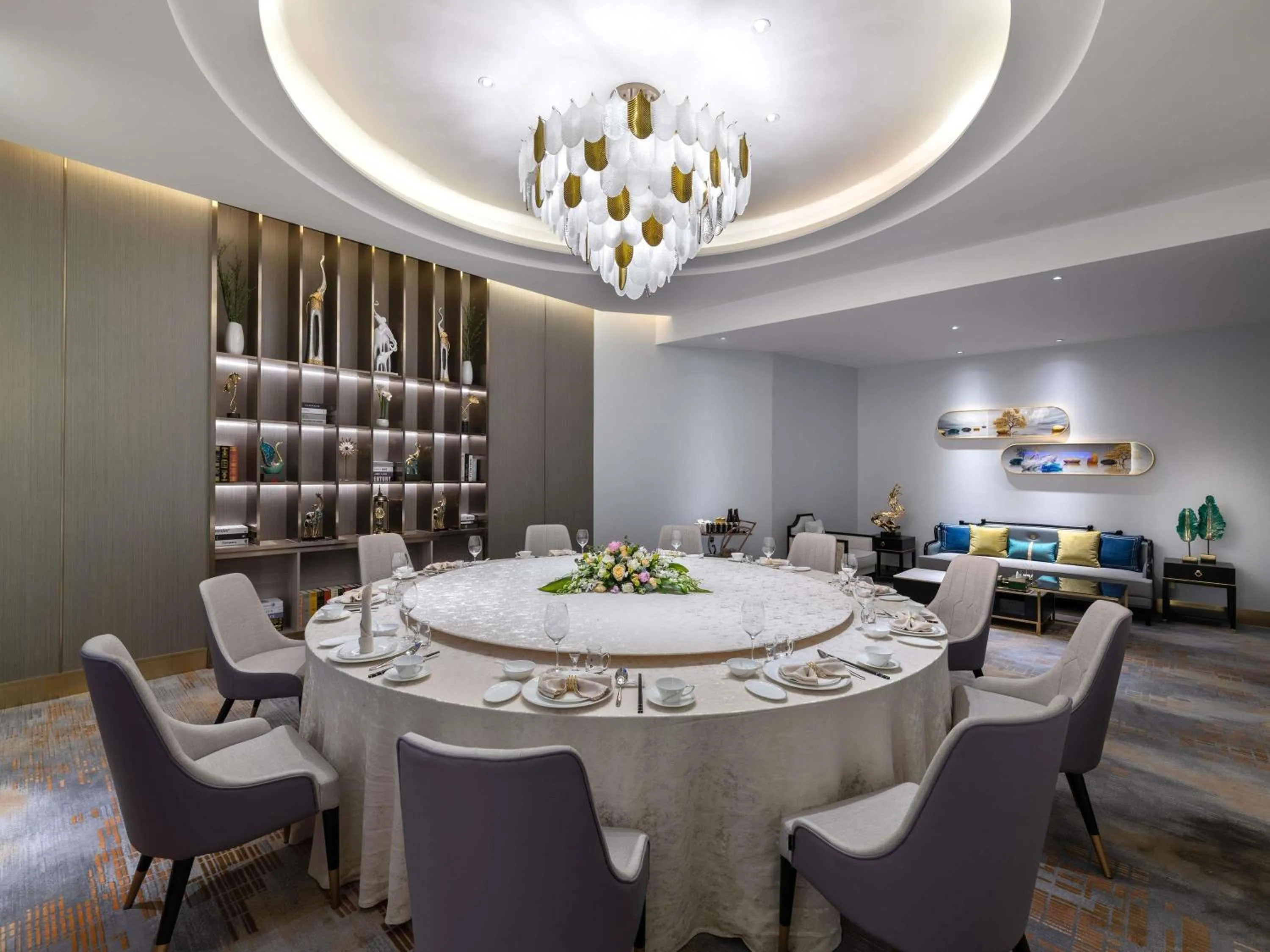 Restaurant/places to eat in Mercure Shijiazhuang People Square