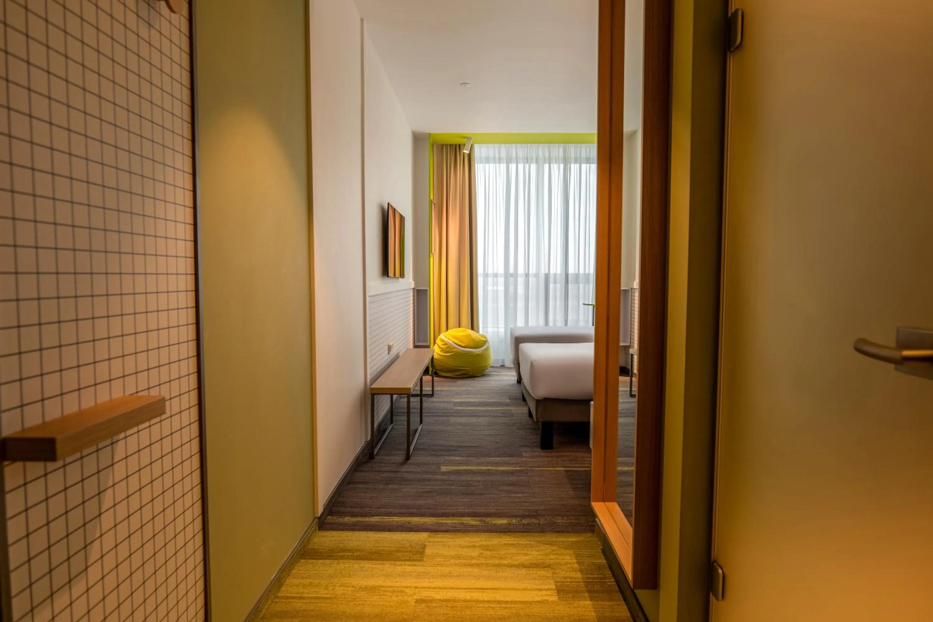 Bedroom in ibis Styles Chisinau