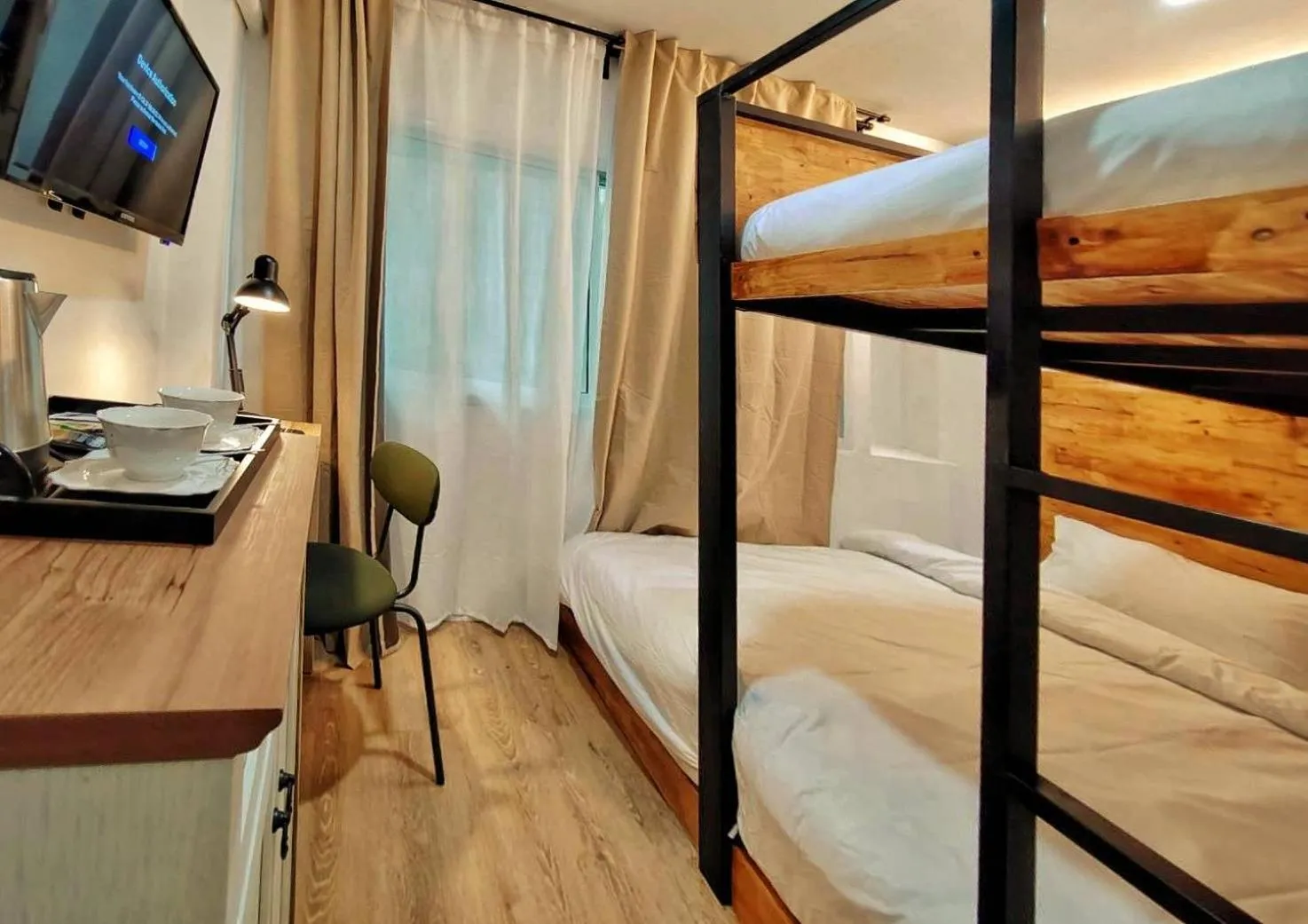 Bed in The Motuga Hostel Bangkok