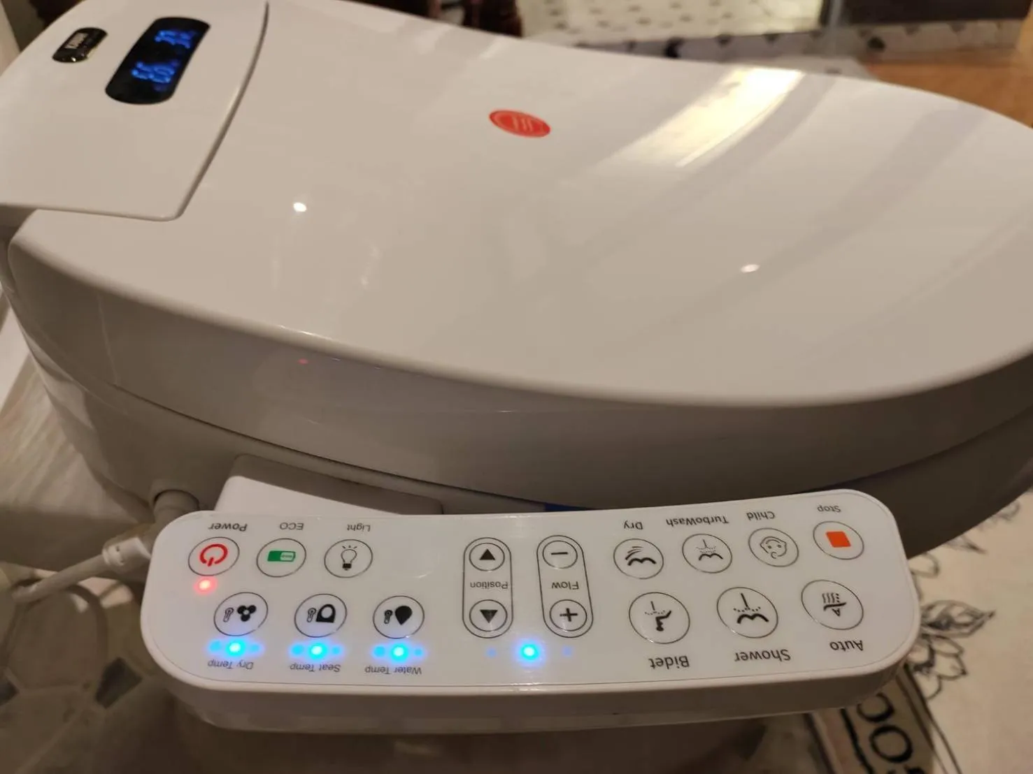 Toilet in The Motuga Hostel Bangkok