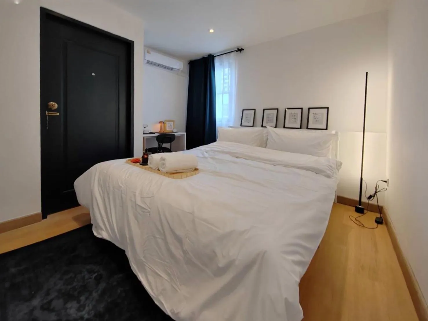 Photo of the whole room, Bed in The Motuga Hostel Bangkok