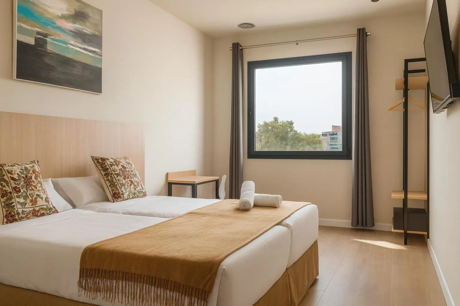 Bedroom, Bed in Aerohotel Barcelona Airport 24h