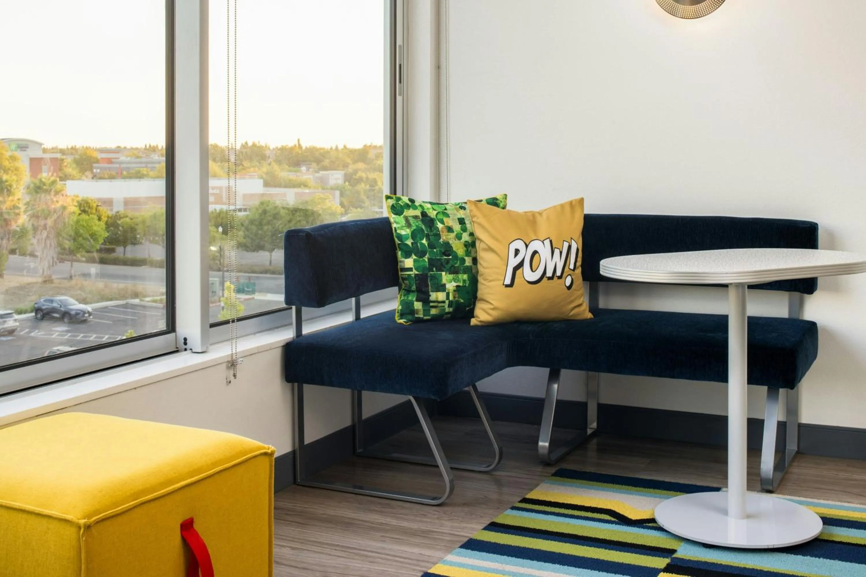 Photo of the whole room in Aloft Sacramento Airport Natomas