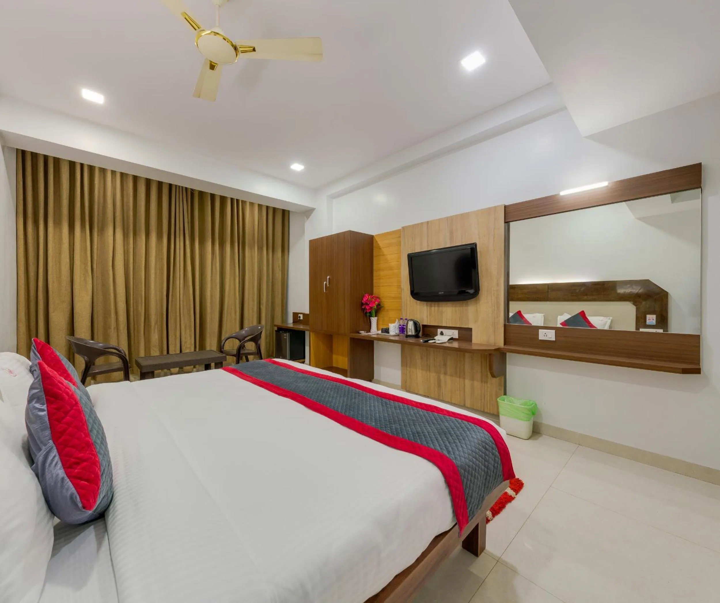 Photo of the whole room, Bed in Hotel Vihar Deluxe