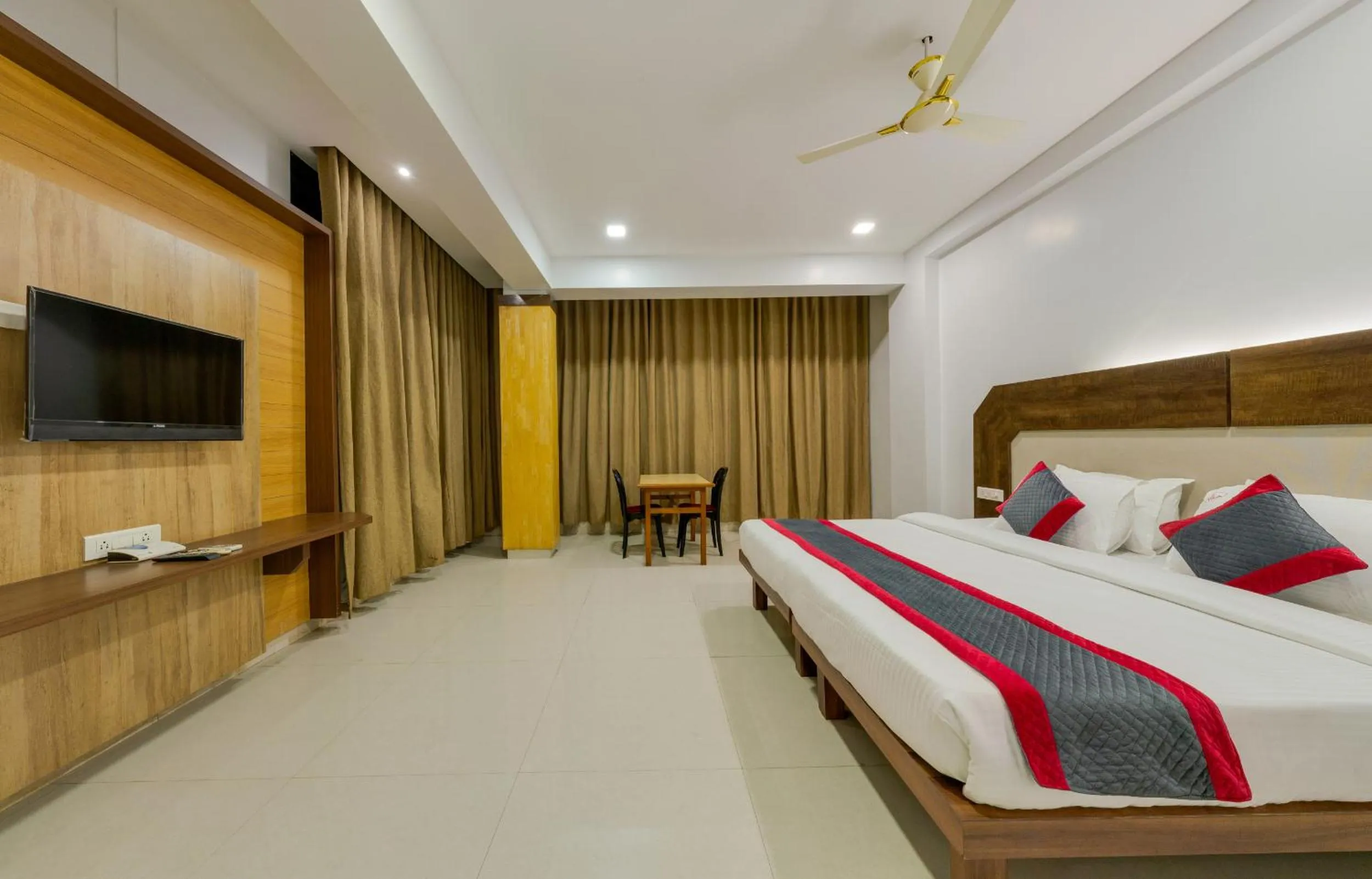 Photo of the whole room, Bed in Hotel Vihar Deluxe