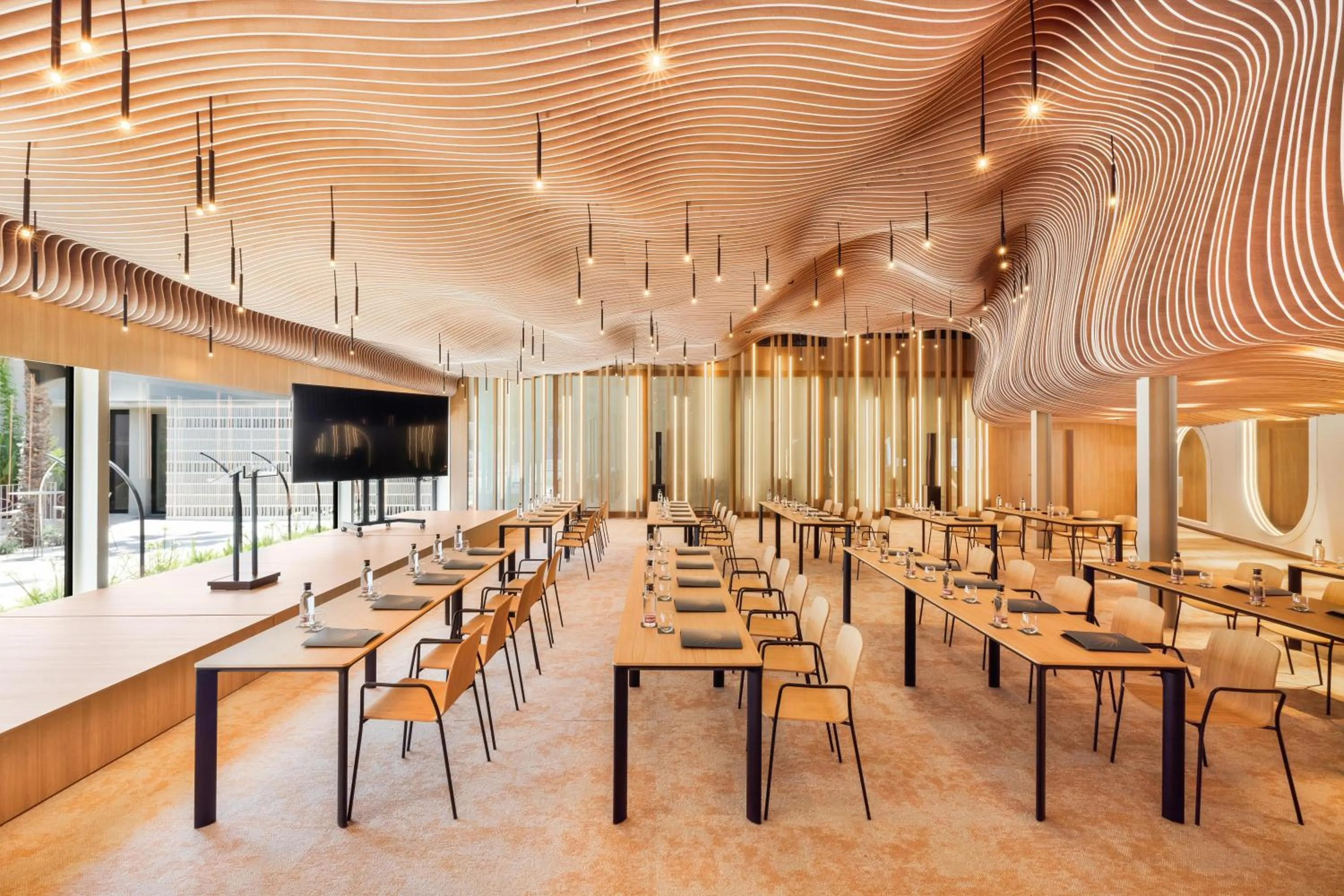 Business facilities in Hotel Aubamar Bali