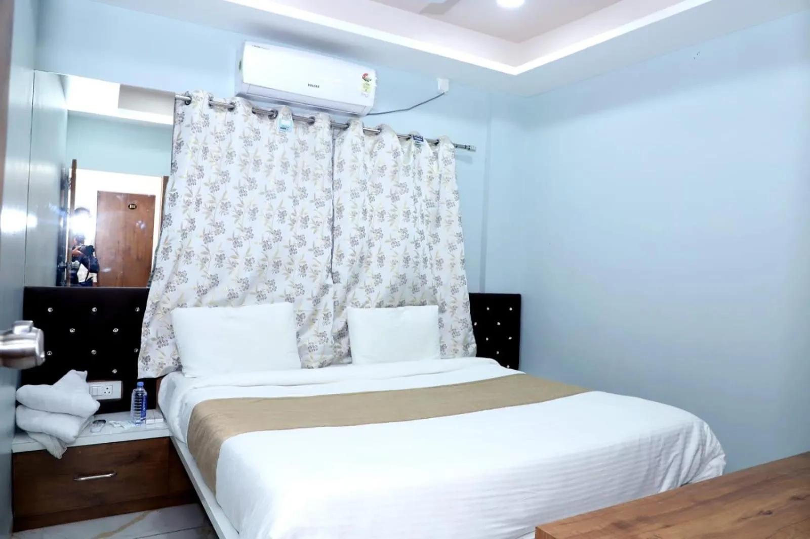 Bed in Twarita Executive Lodge