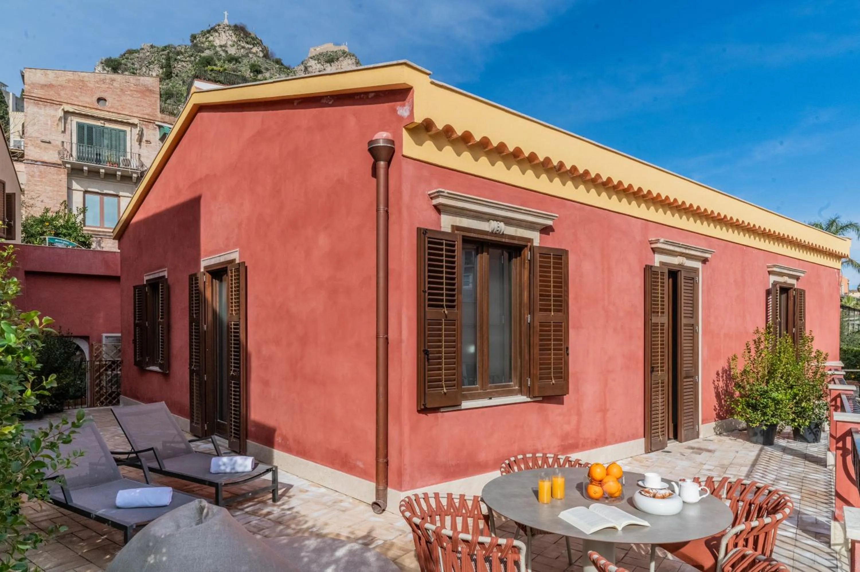 Property building in Villa Conrad