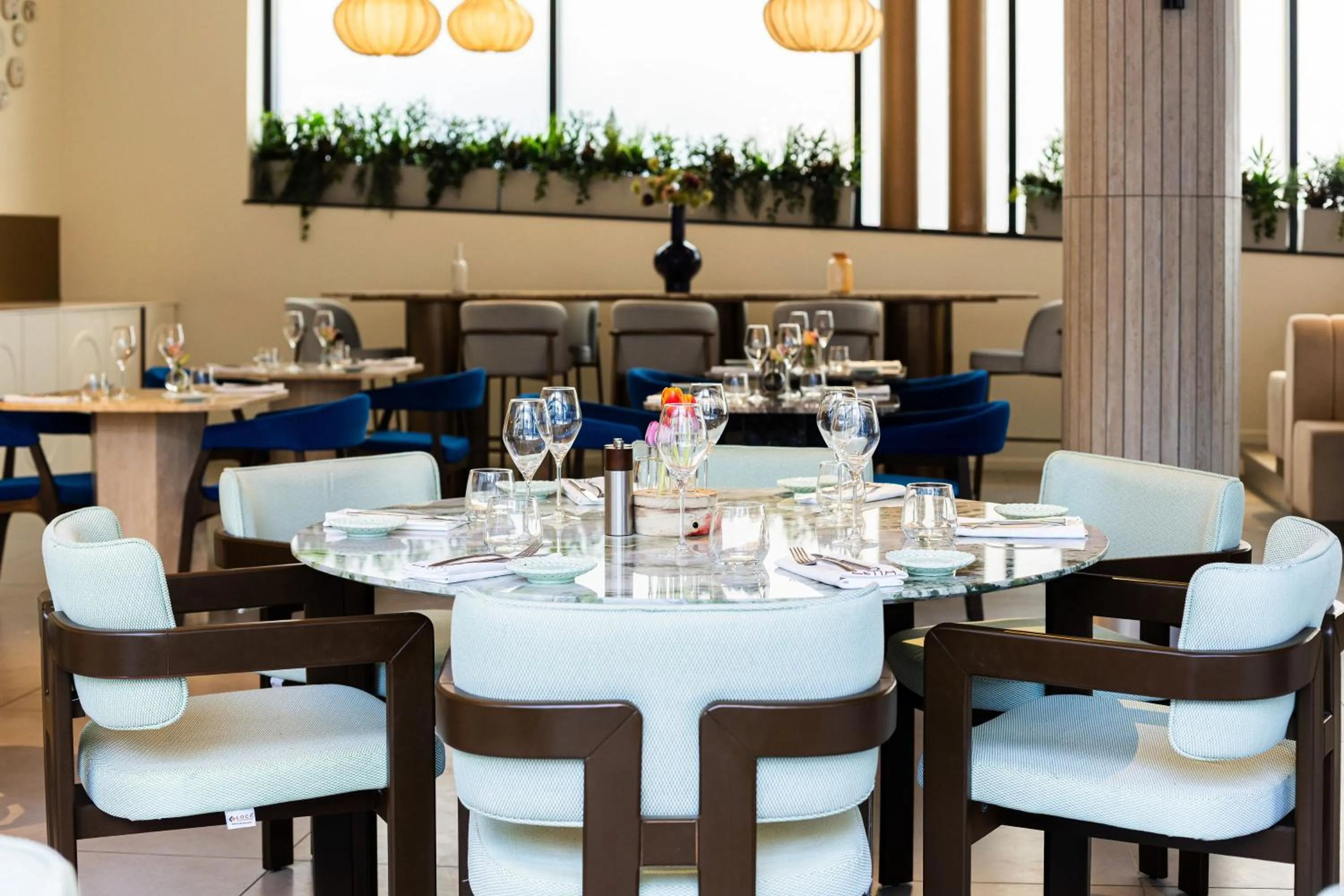 Restaurant/places to eat in The Liman Hotel