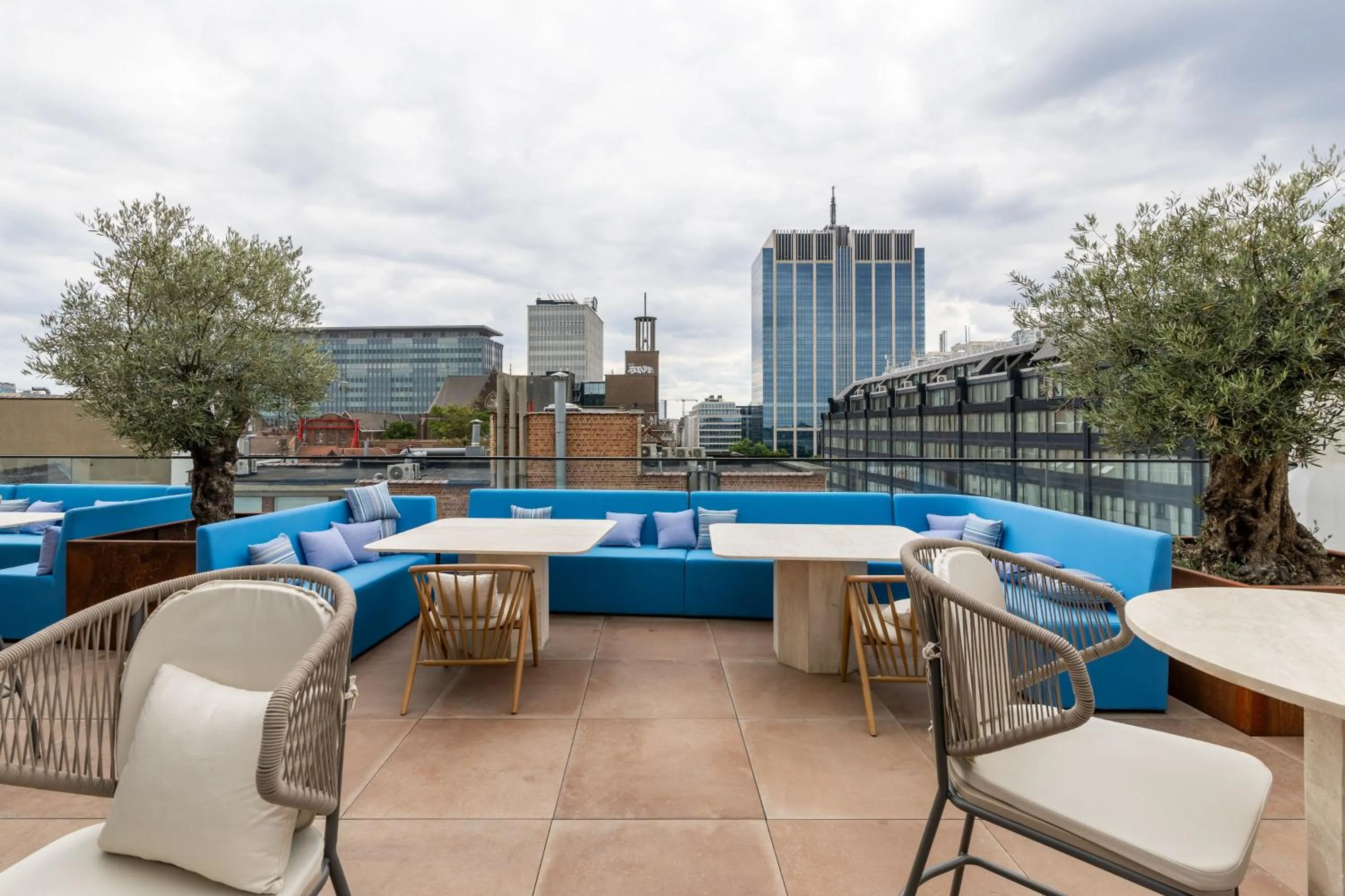 Lounge or bar in The Liman Hotel