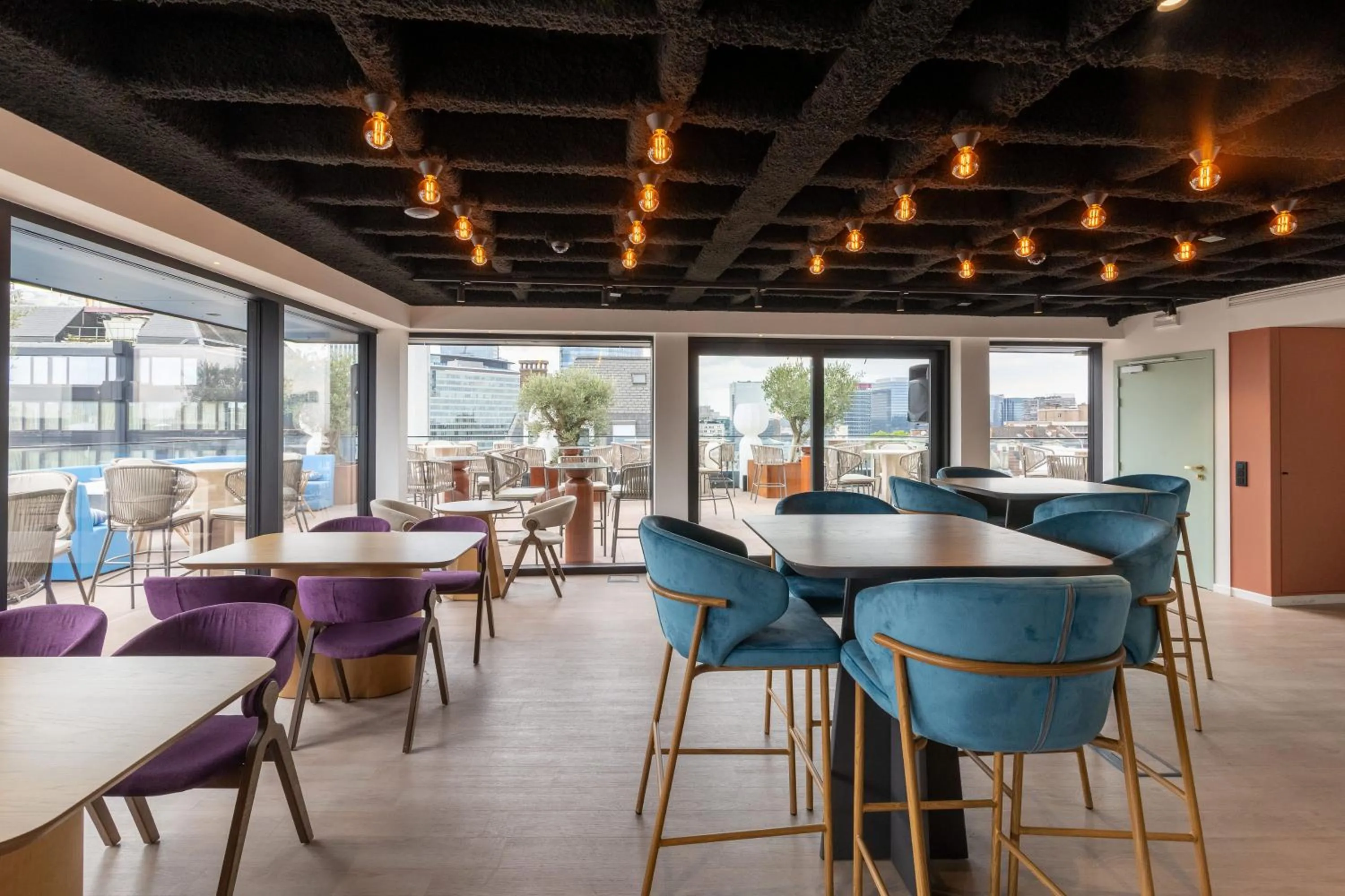 Lounge or bar in The Liman Hotel