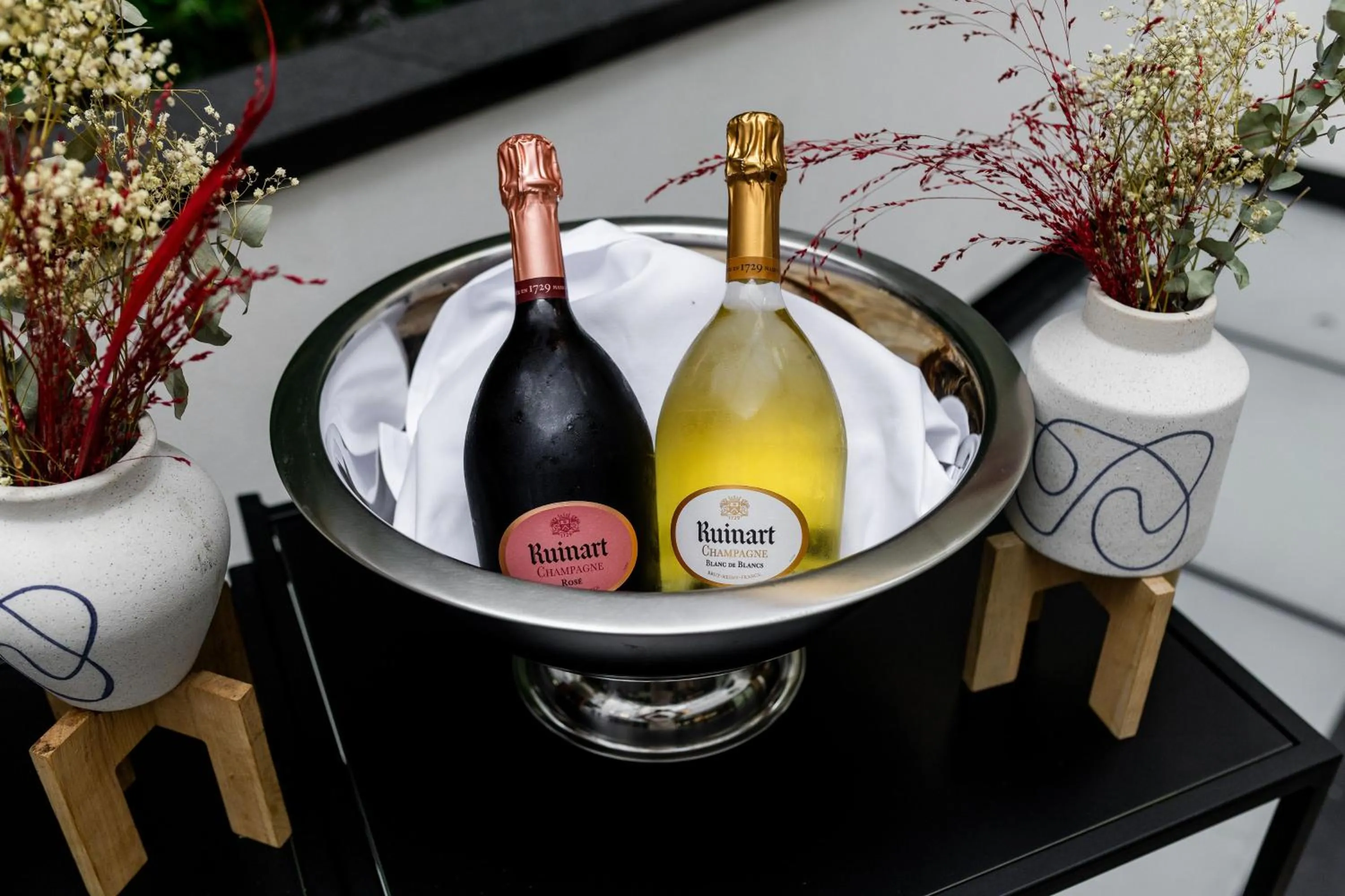 Restaurant/places to eat in The Liman Hotel