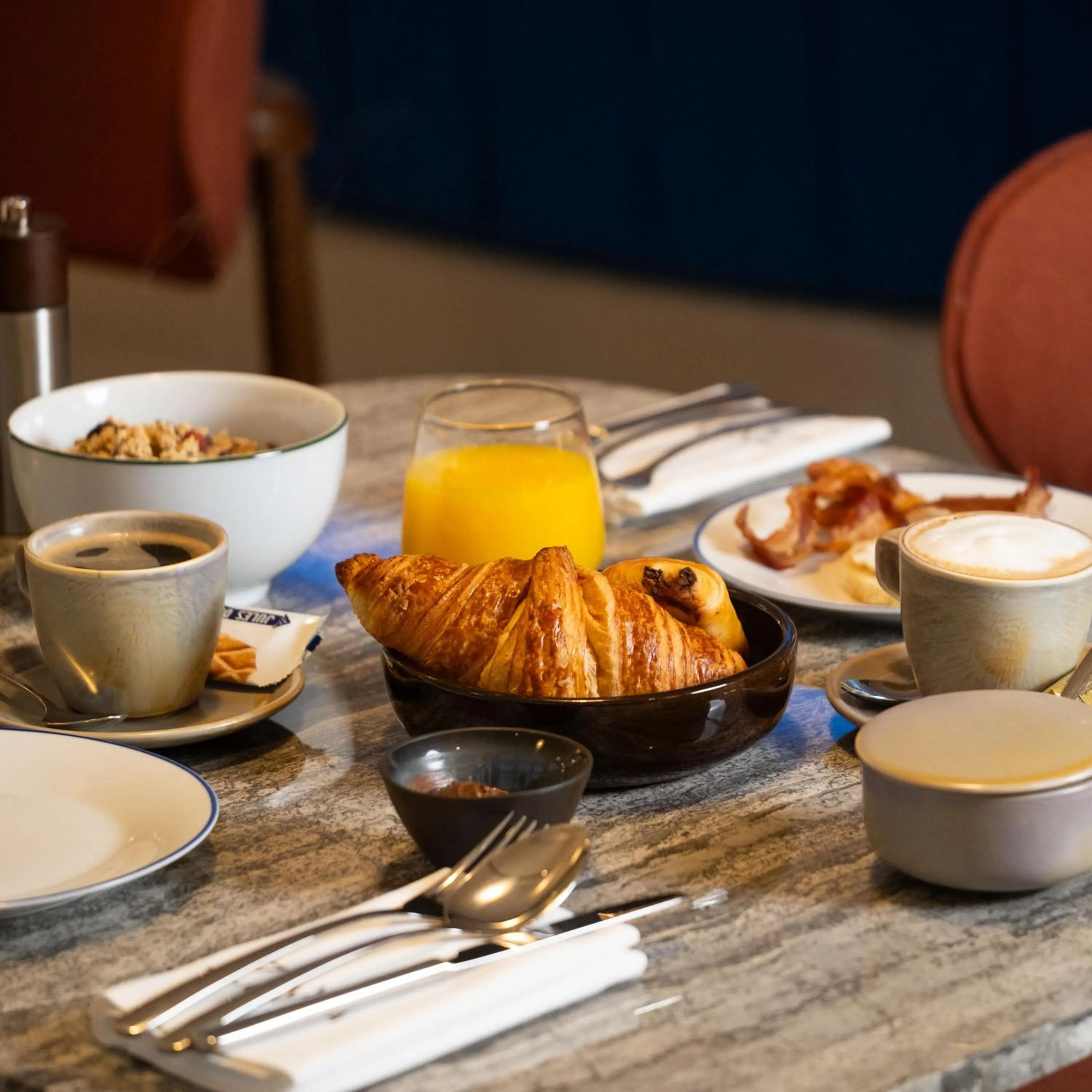 Food and drinks in The Liman Hotel