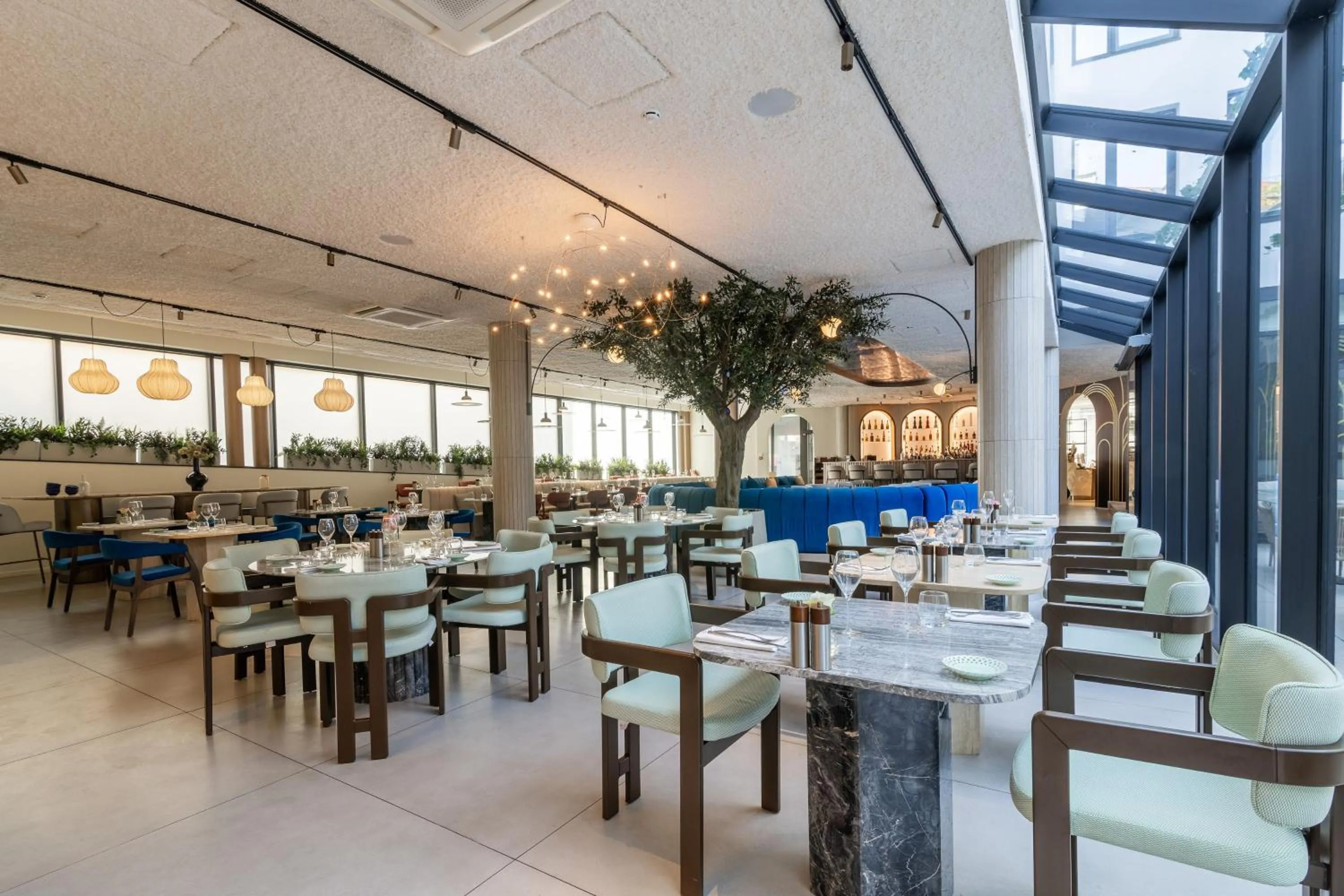 Restaurant/places to eat in The Liman Hotel