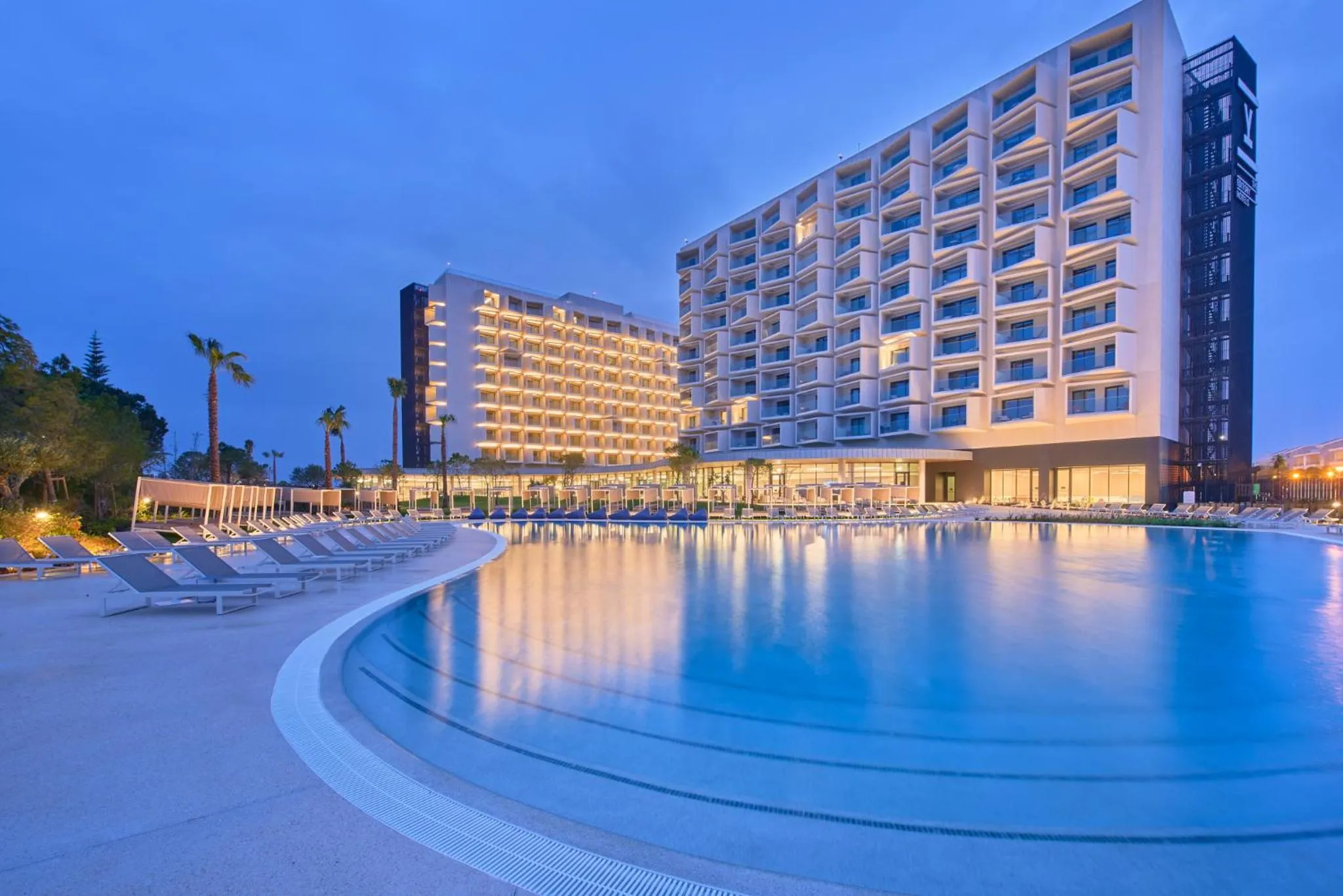 Property building in The Editory by the Sea Lagos