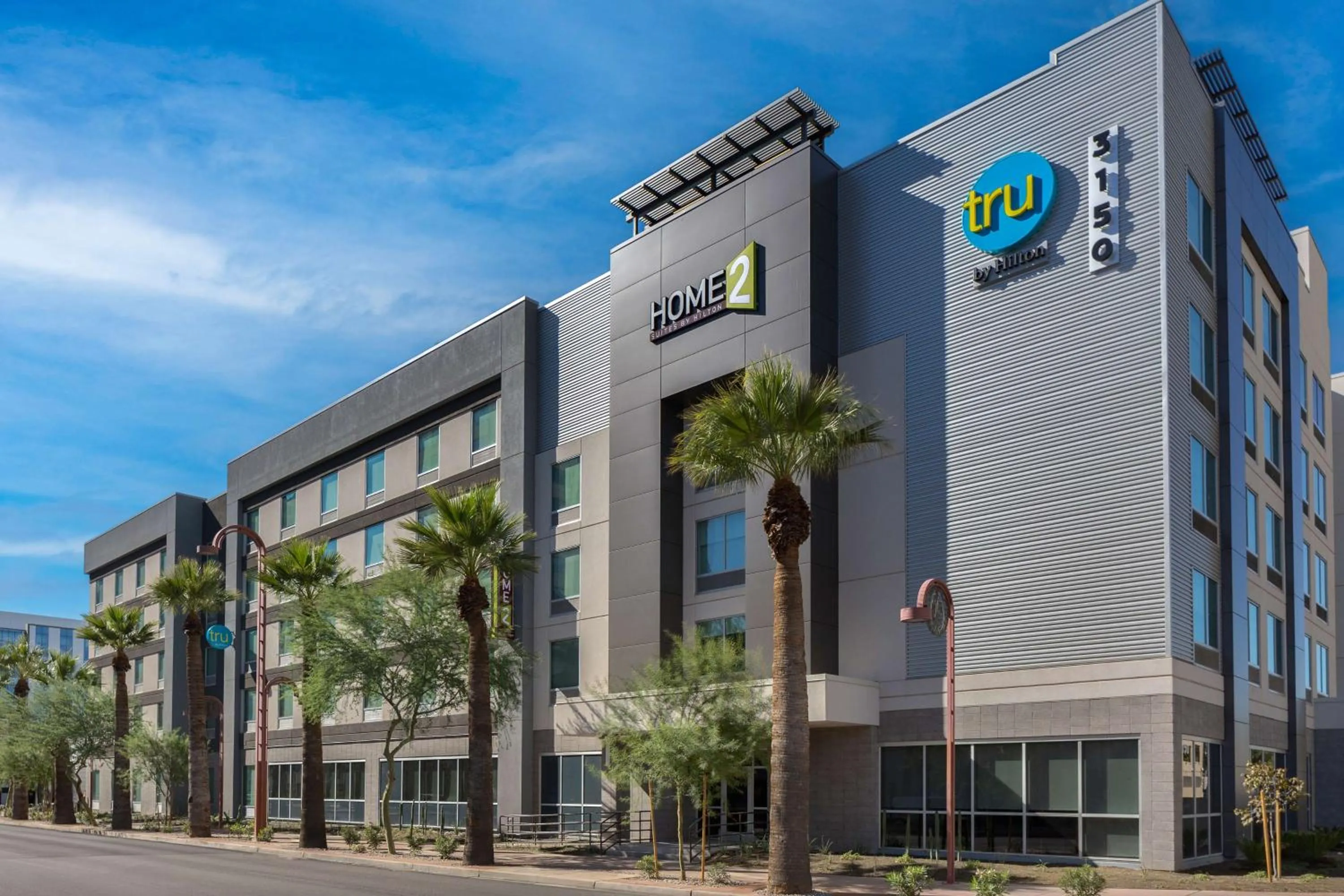 Property building in Home2 Suites By Hilton Phoenix Midtown