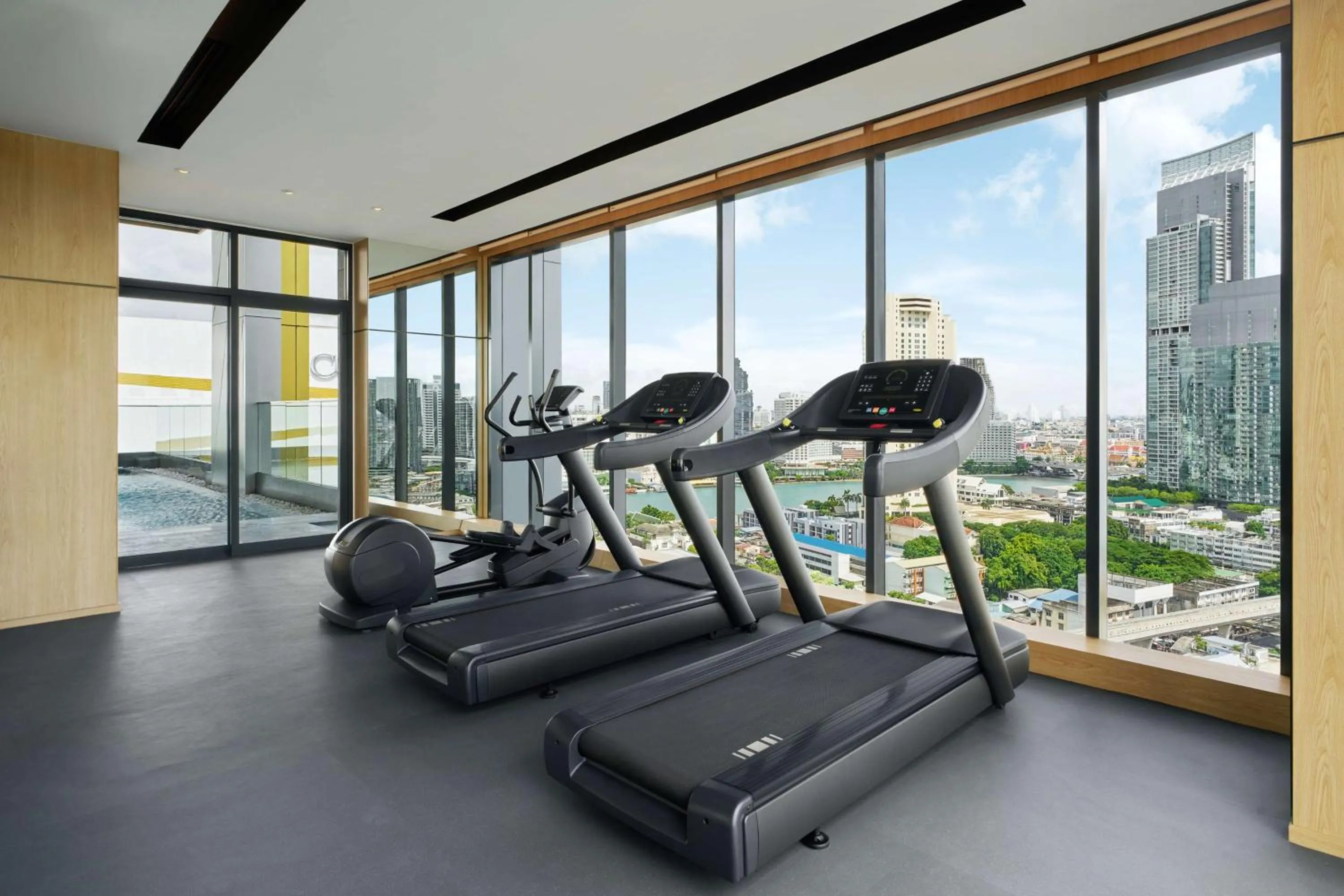 Fitness centre/facilities in Hilton Garden Inn Bangkok Riverside