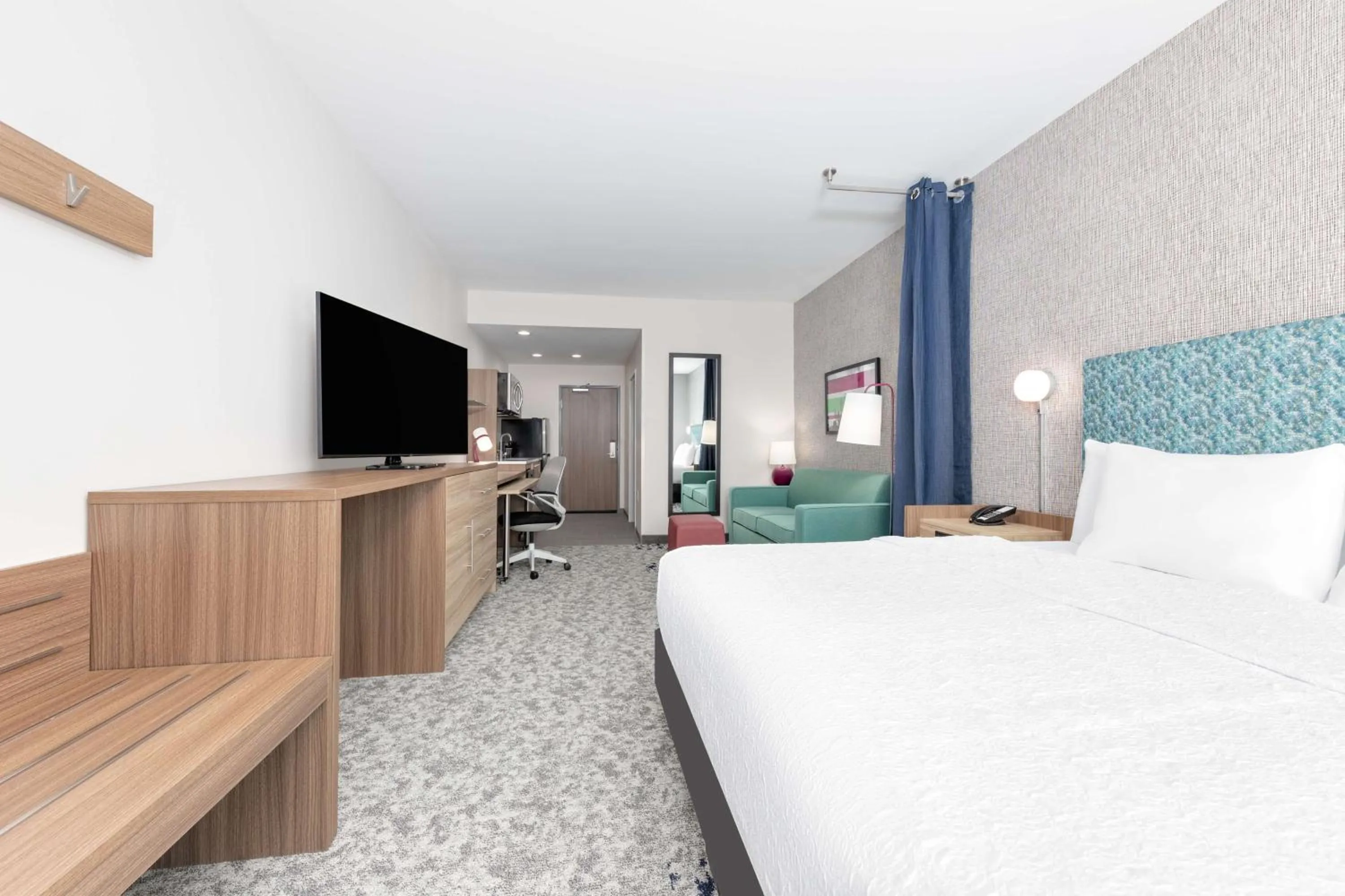 Bed in Home2 Suites By Hilton Dallas I-30 Cockrell Hill