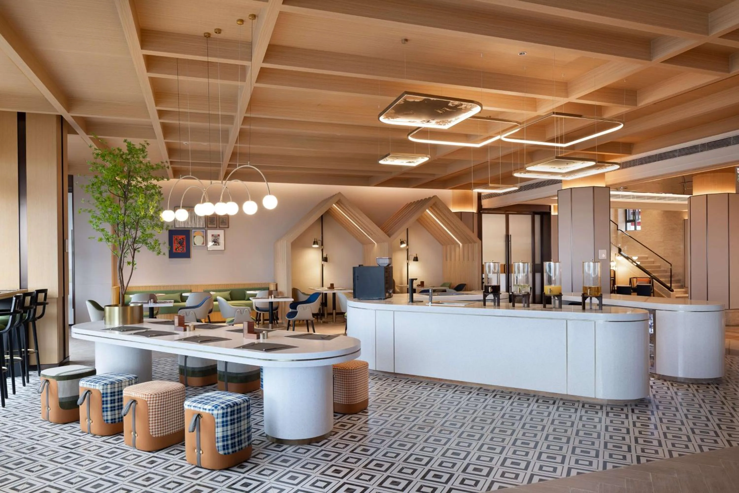 Restaurant/places to eat in Hilton Garden Inn Dali Ancient City