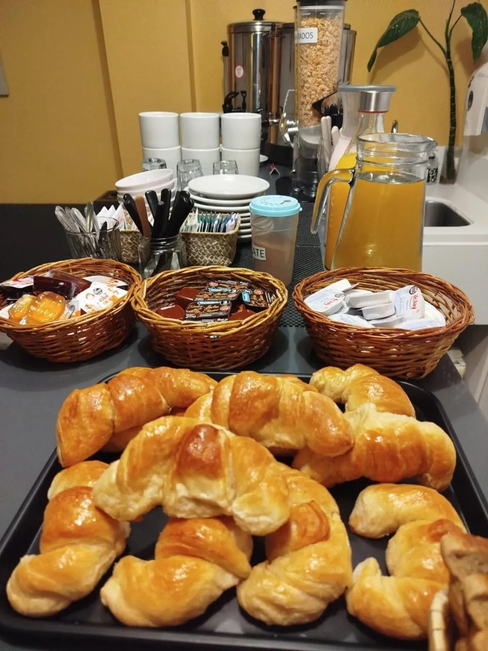 Breakfast in Hostal malvinas