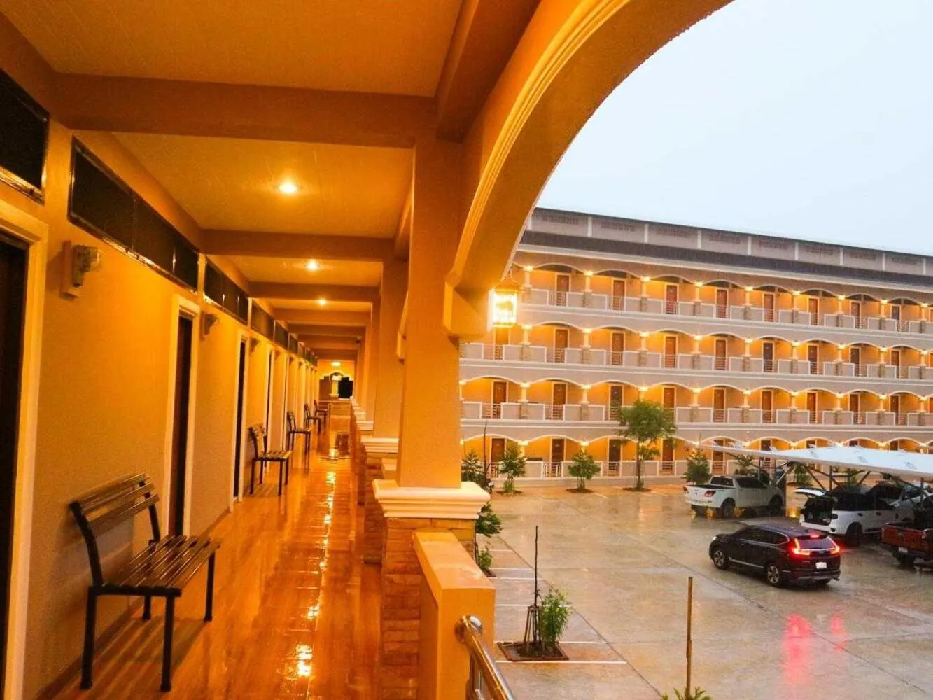 Facade/entrance in Capital O 75521 Sang Siri Apartment