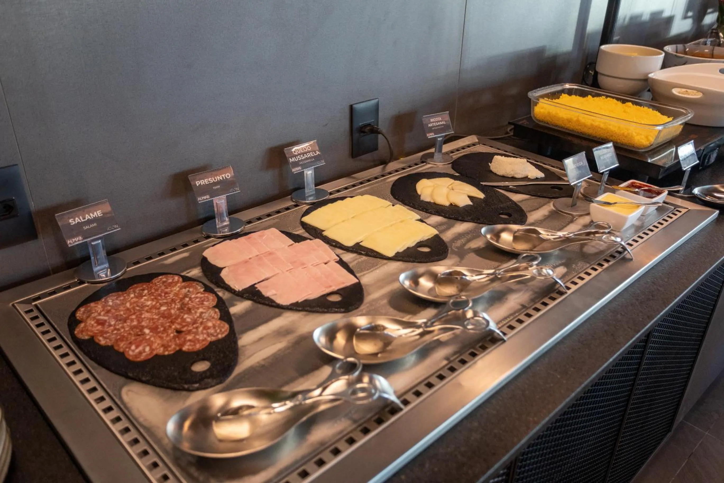 Restaurant/places to eat in Icon Hotel by Welkom