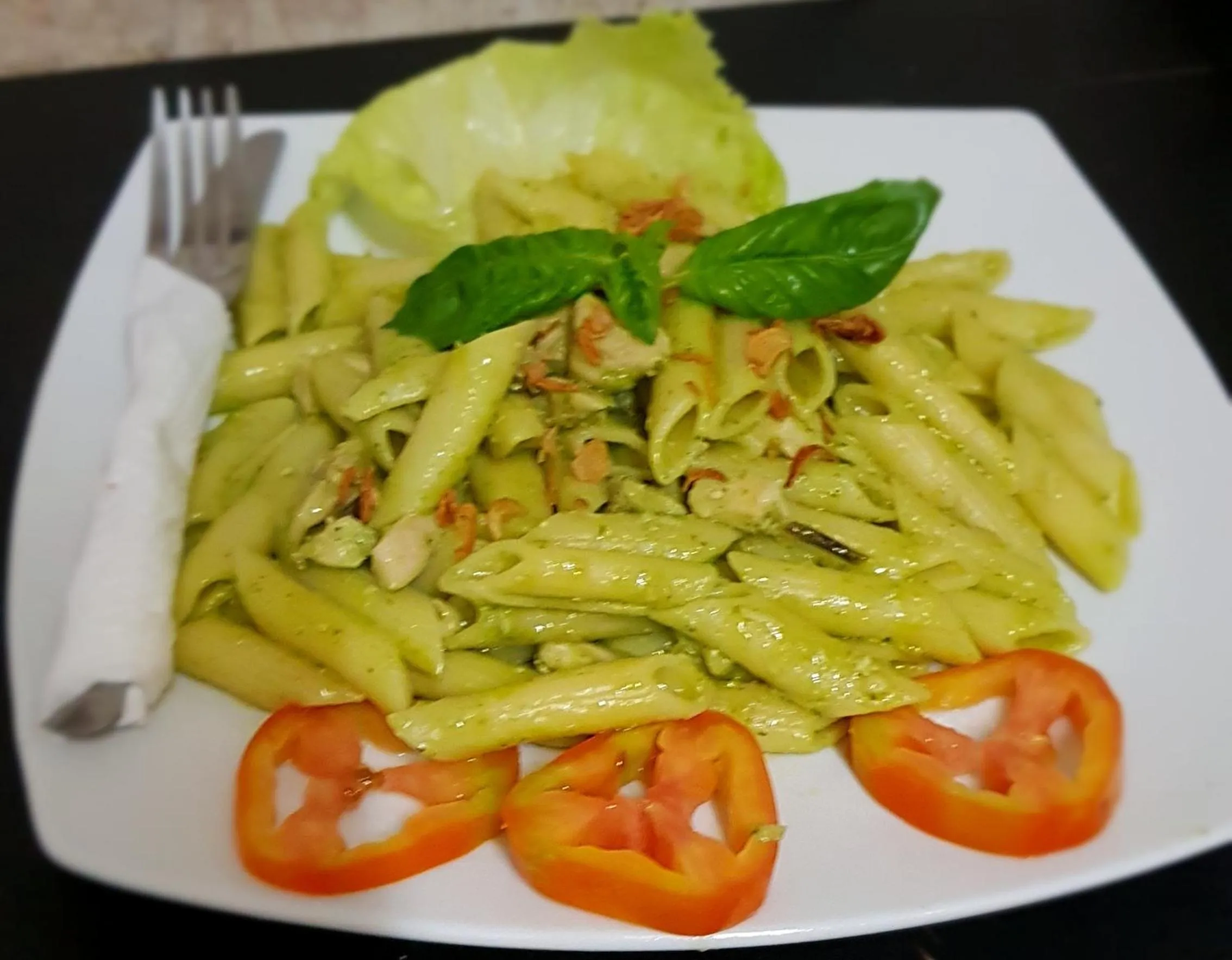 Food and drinks in Kencana Garden