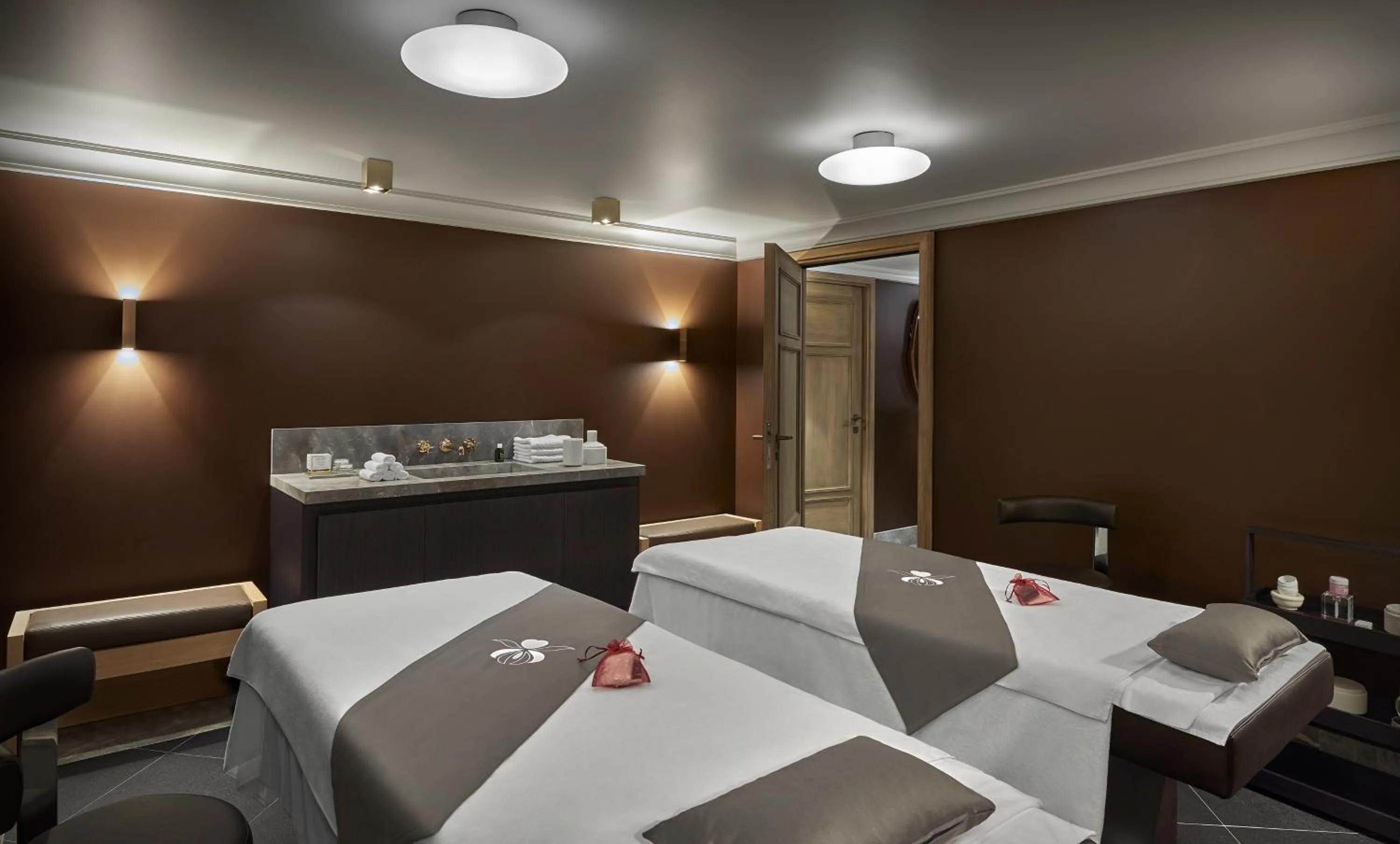 Spa and wellness centre/facilities in Apogée Courchevel, Oetker Hotels