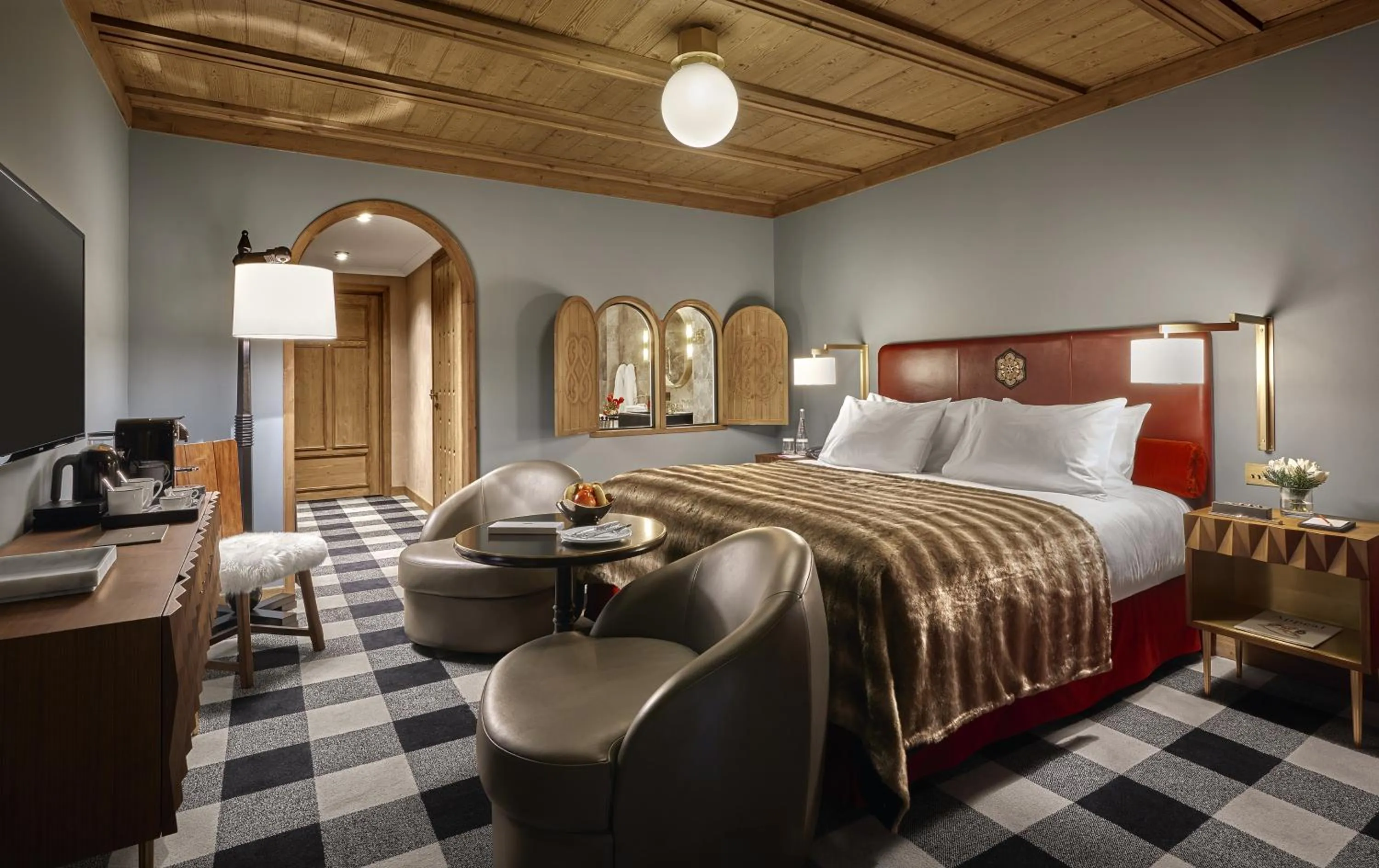 Bedroom, Bed in Apogée Courchevel, Oetker Hotels
