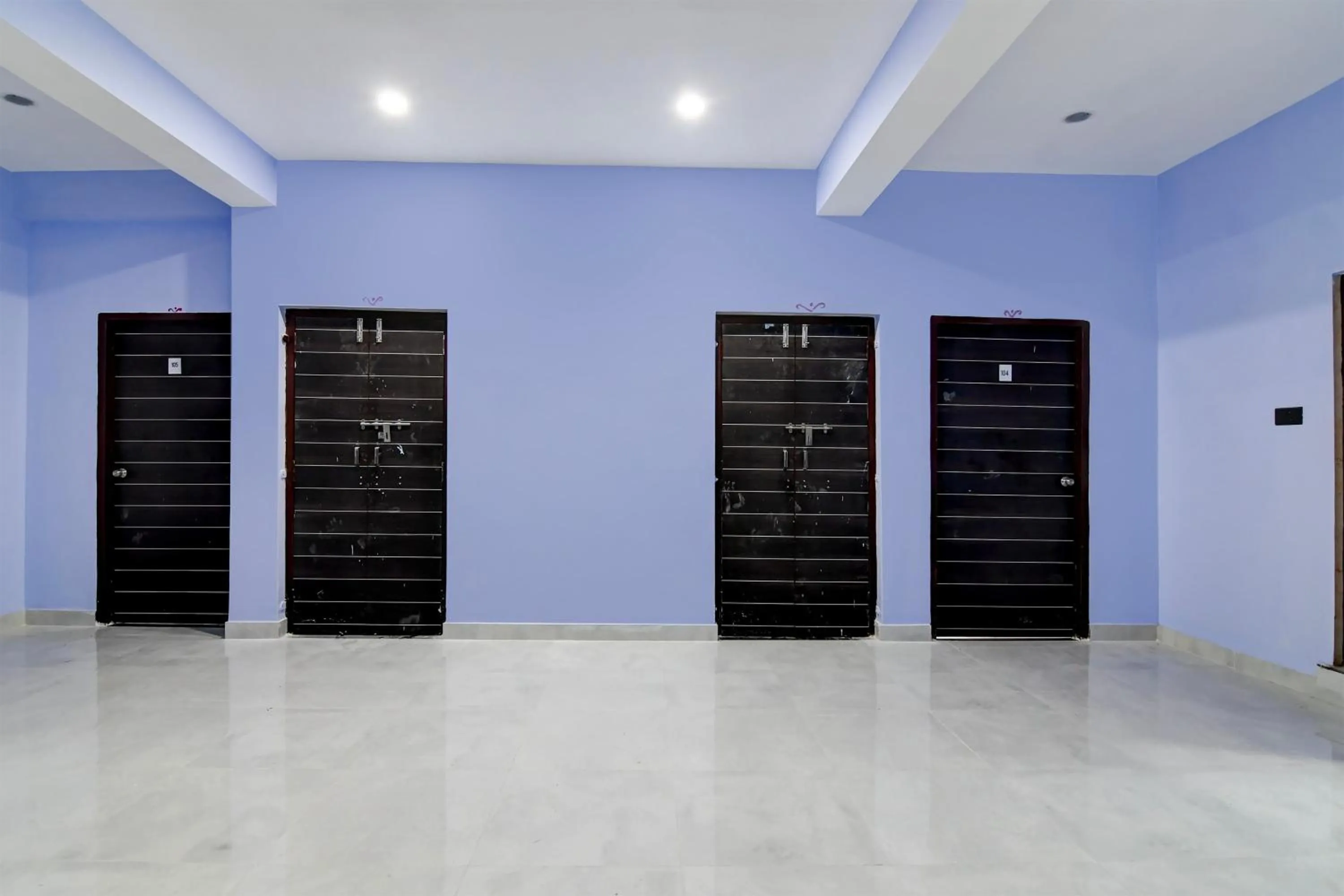 Lobby or reception in Super Hotel O MNJ Mansion