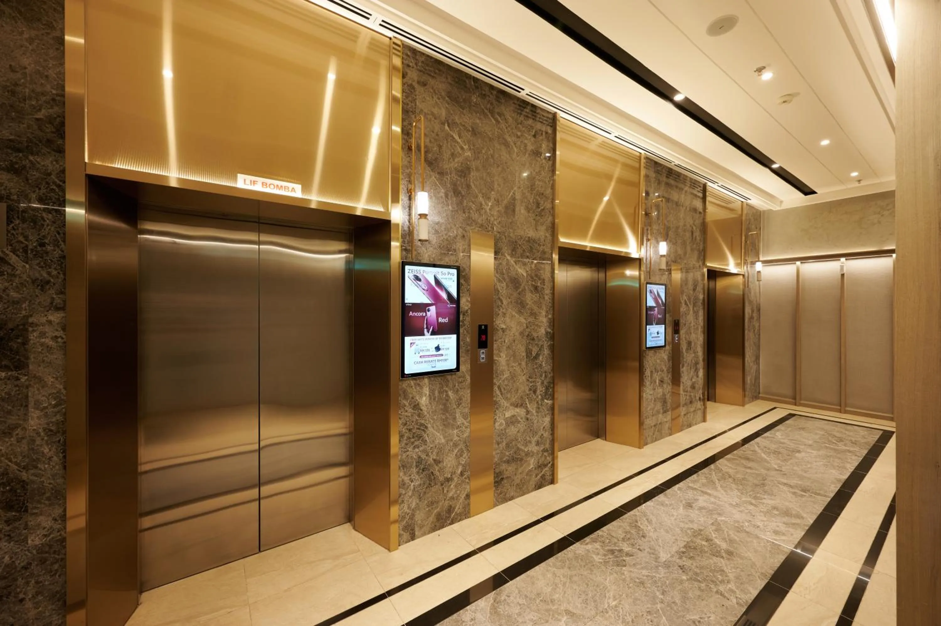 acessibility in Ayatt Bukit Bintang