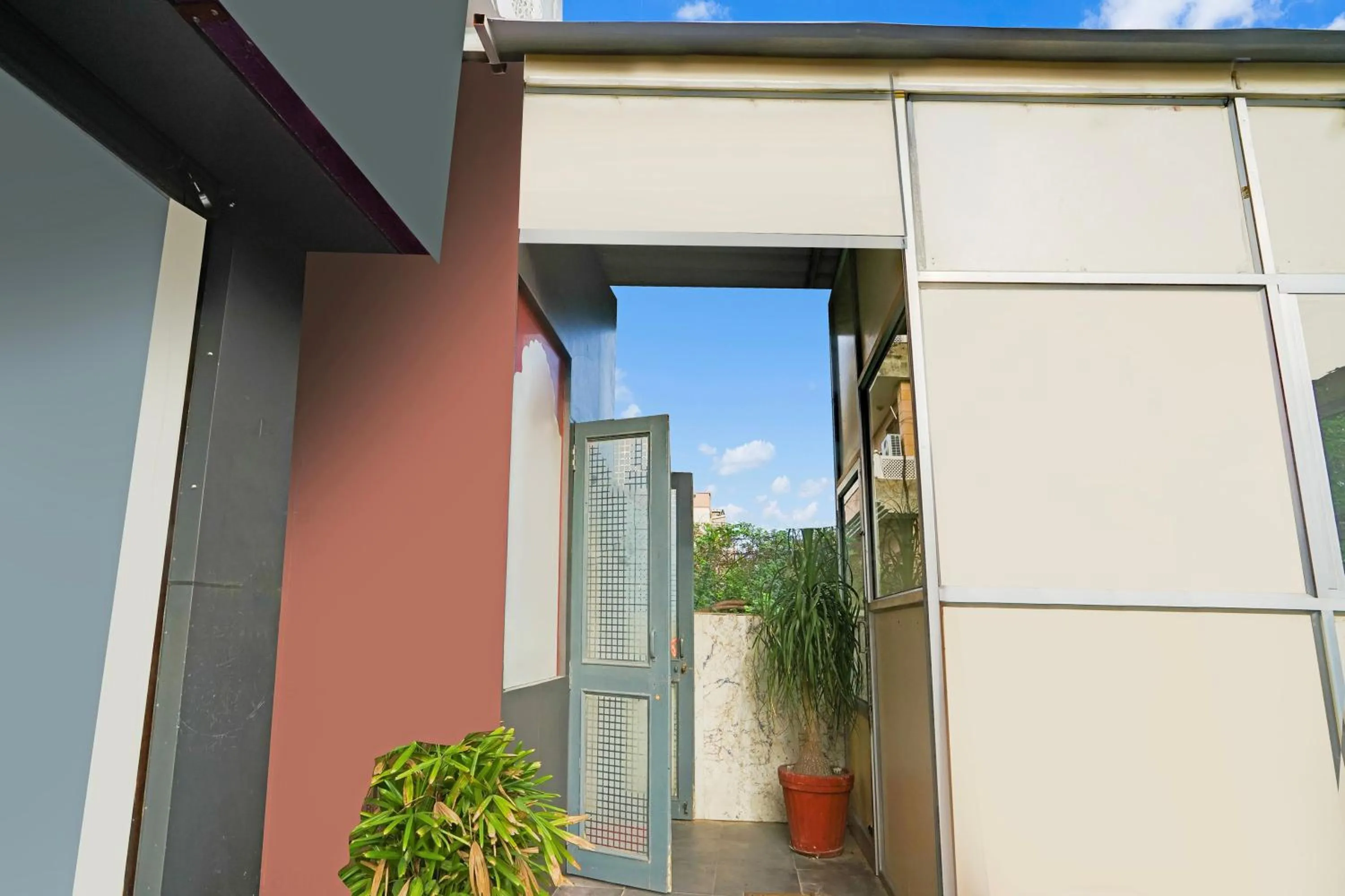 Facade/entrance in Hotel O JLN Marg Malviya Nagar Formerly Hotel Braj Haveli