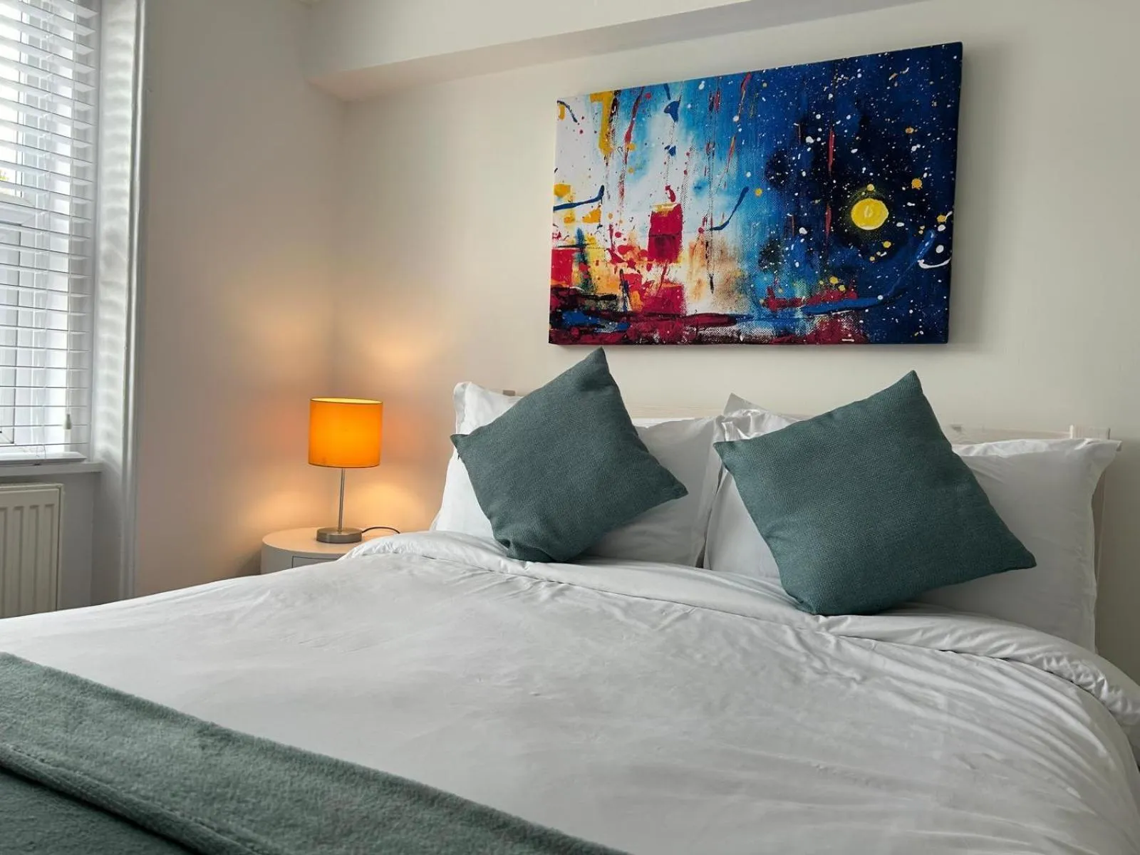 Bedroom, Bed in Upper Rock Brighton – Guest House